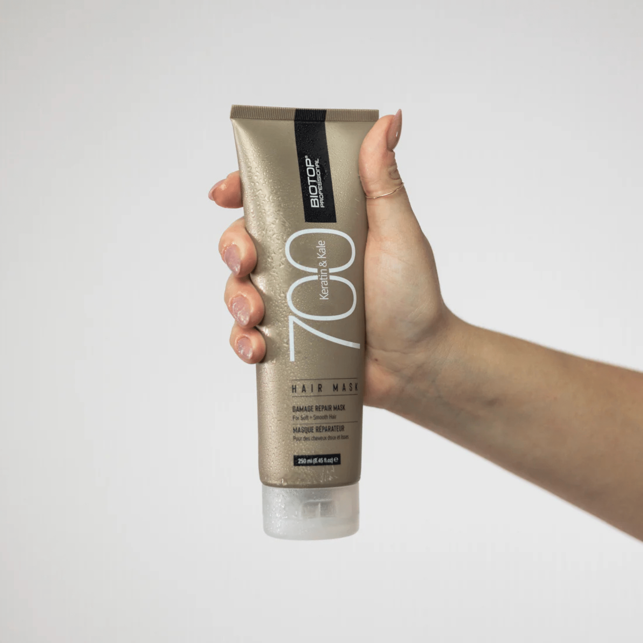 Biotop. Masque Réparateur Keratin & Kale 700 - 250 ml - Concept C. Shop