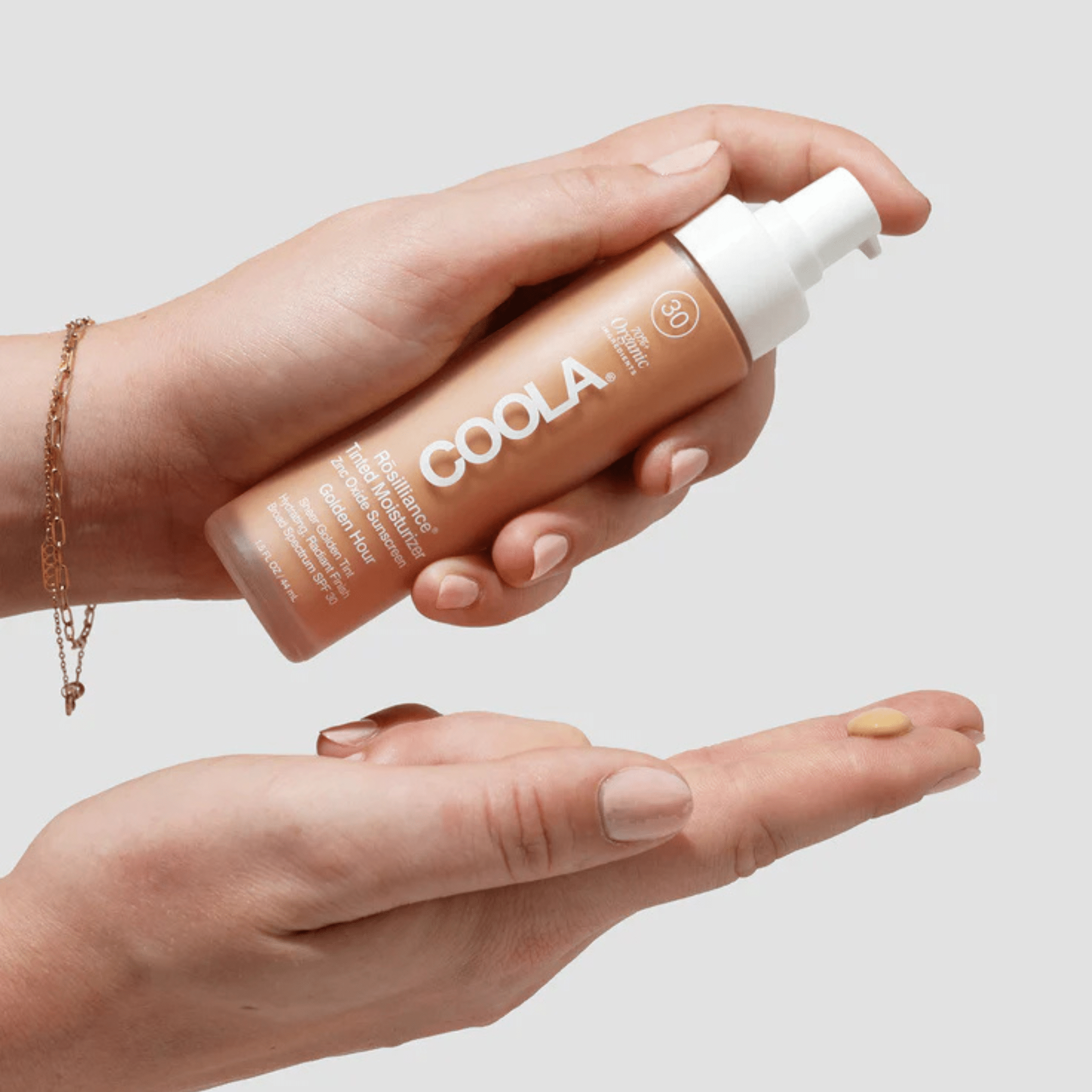 Coola. Hydratant Teinté Rosilliance l'Heure d'Or FPS 30 - 44 ml - Concept C. Shop