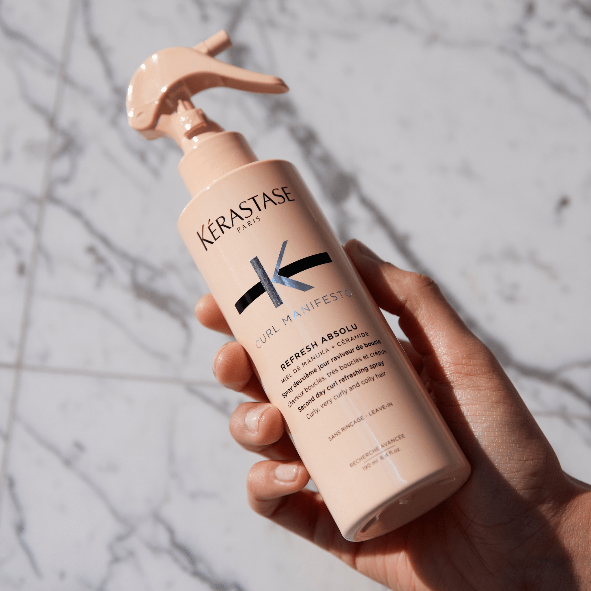 Kérastase. Curl Manifesto Spray Raviveur de Boucles Refresh Absolu - 45 ml - Concept C. Shop