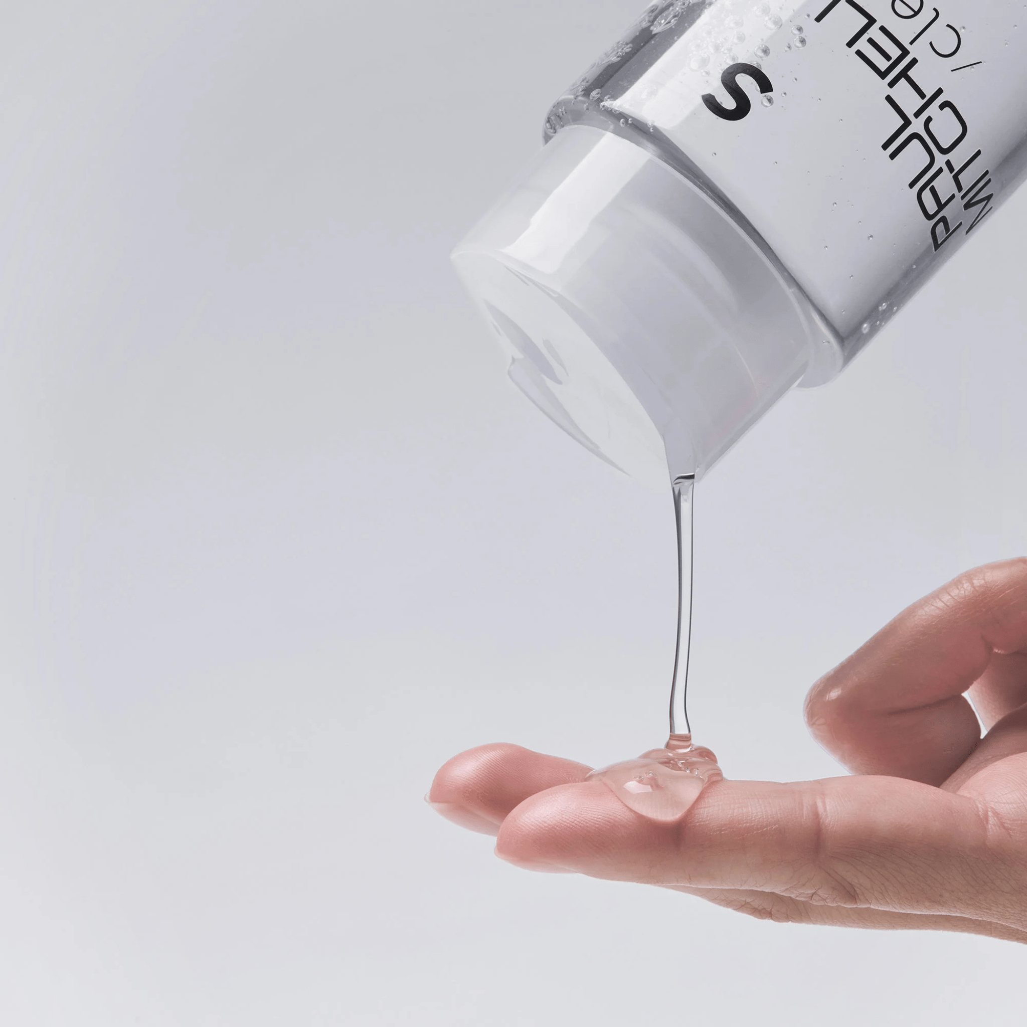 Paul Mitchell. Shampoing Essentiel Cuir Chevelu Sensible Clear - 300 ml - Concept C. Shop