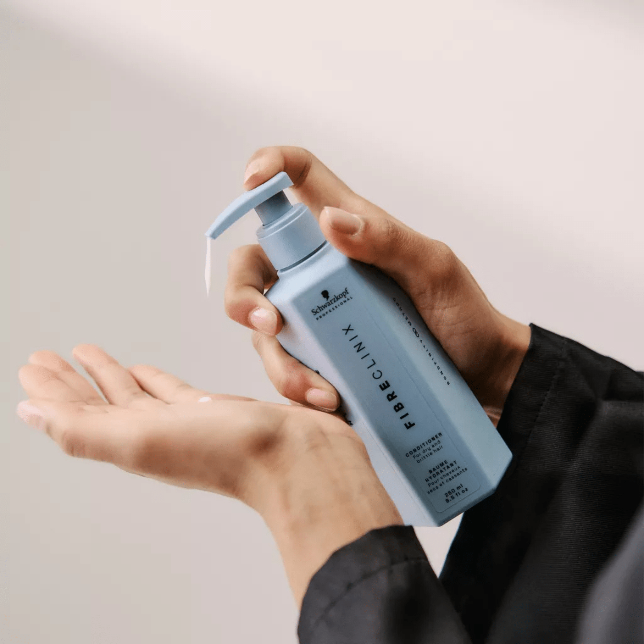 Schwarzkopf. Revitalisant Hydratant Fibre Clinix - 1000 ml - Concept C. Shop