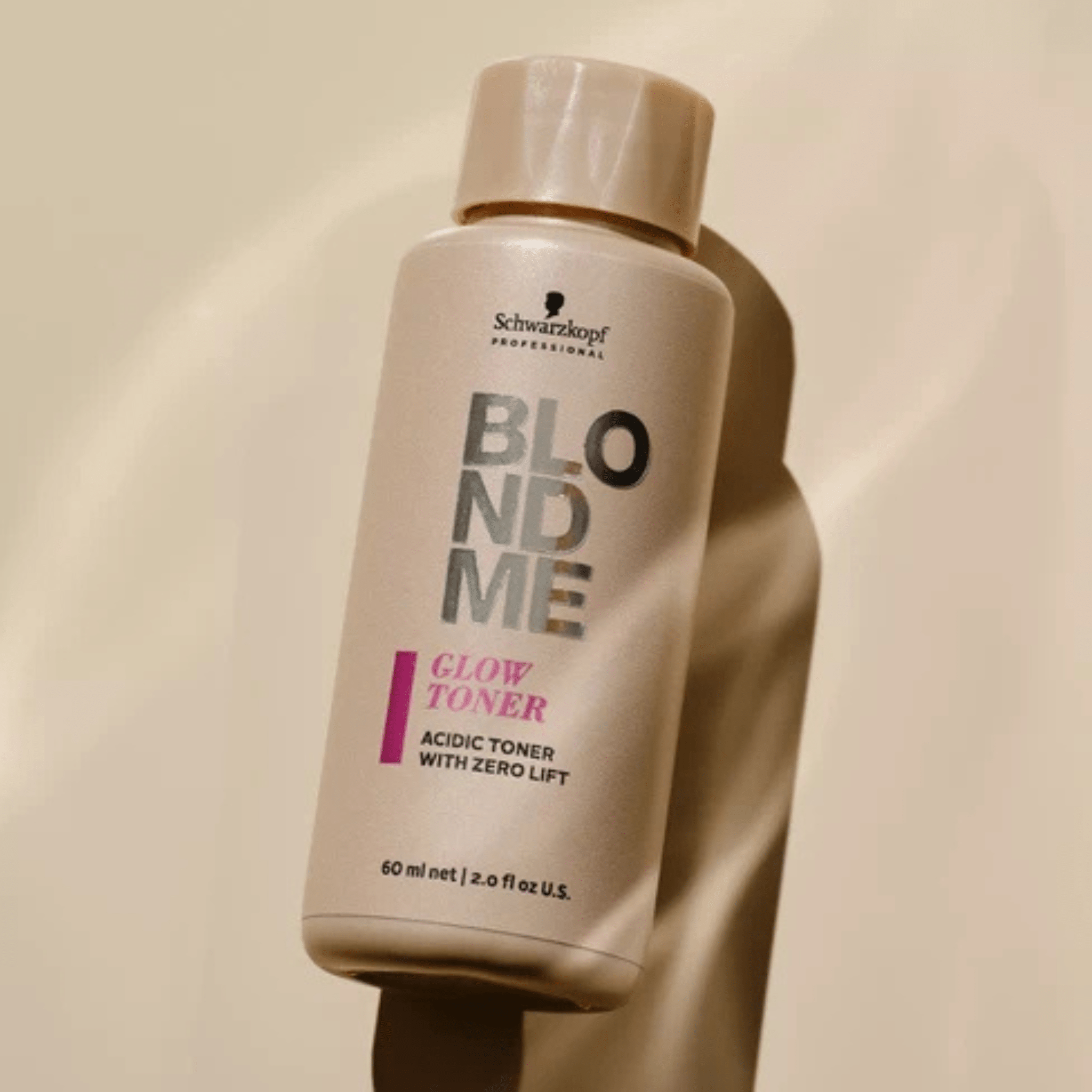 Schwarzkopf. Tube De Teinture Demi - Permanente Blond Me Glow Toner - 60 ml - Concept C. Shop