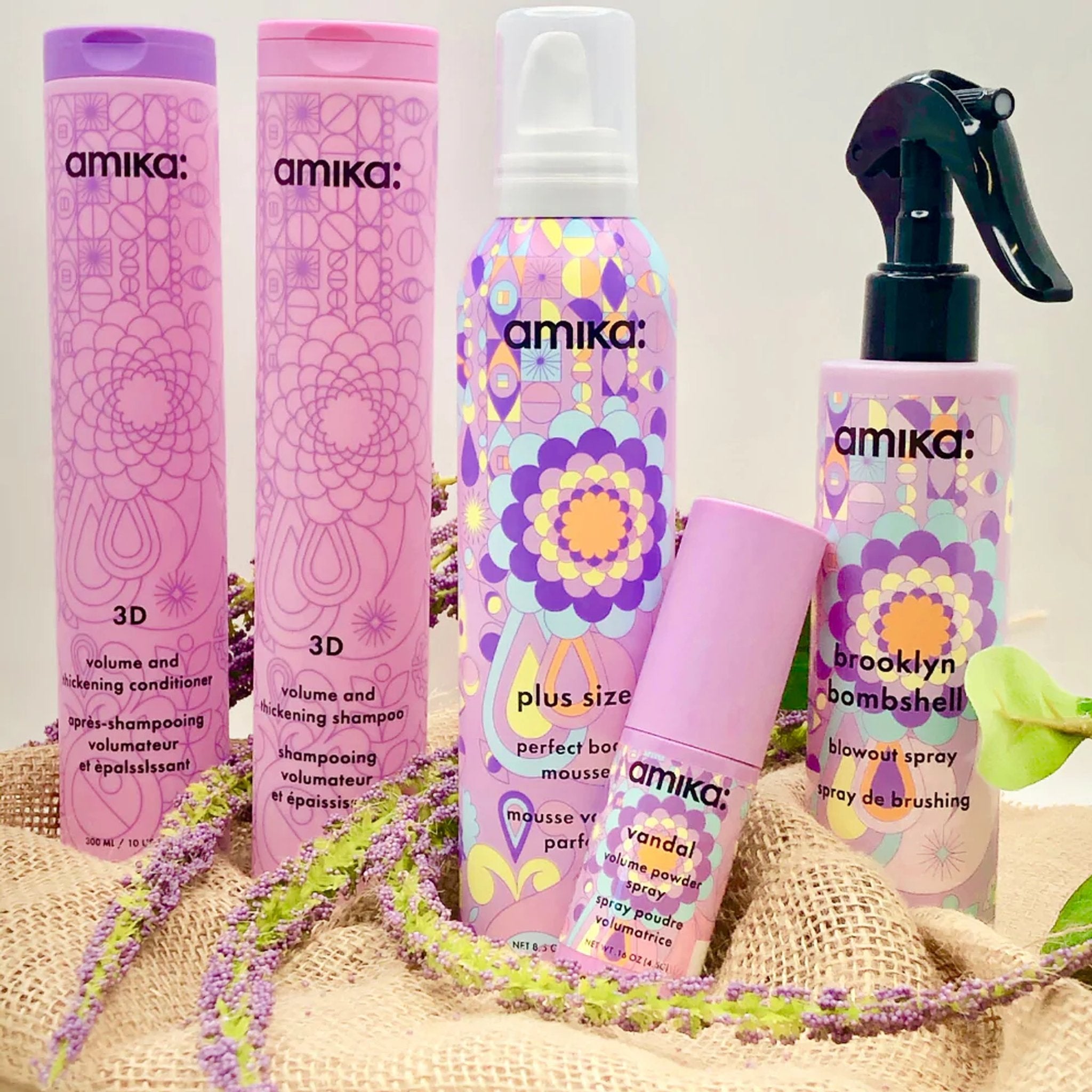 Amika. Spray de brushing Brooklyn Bombshell - 200 ml - Concept C. Shop
