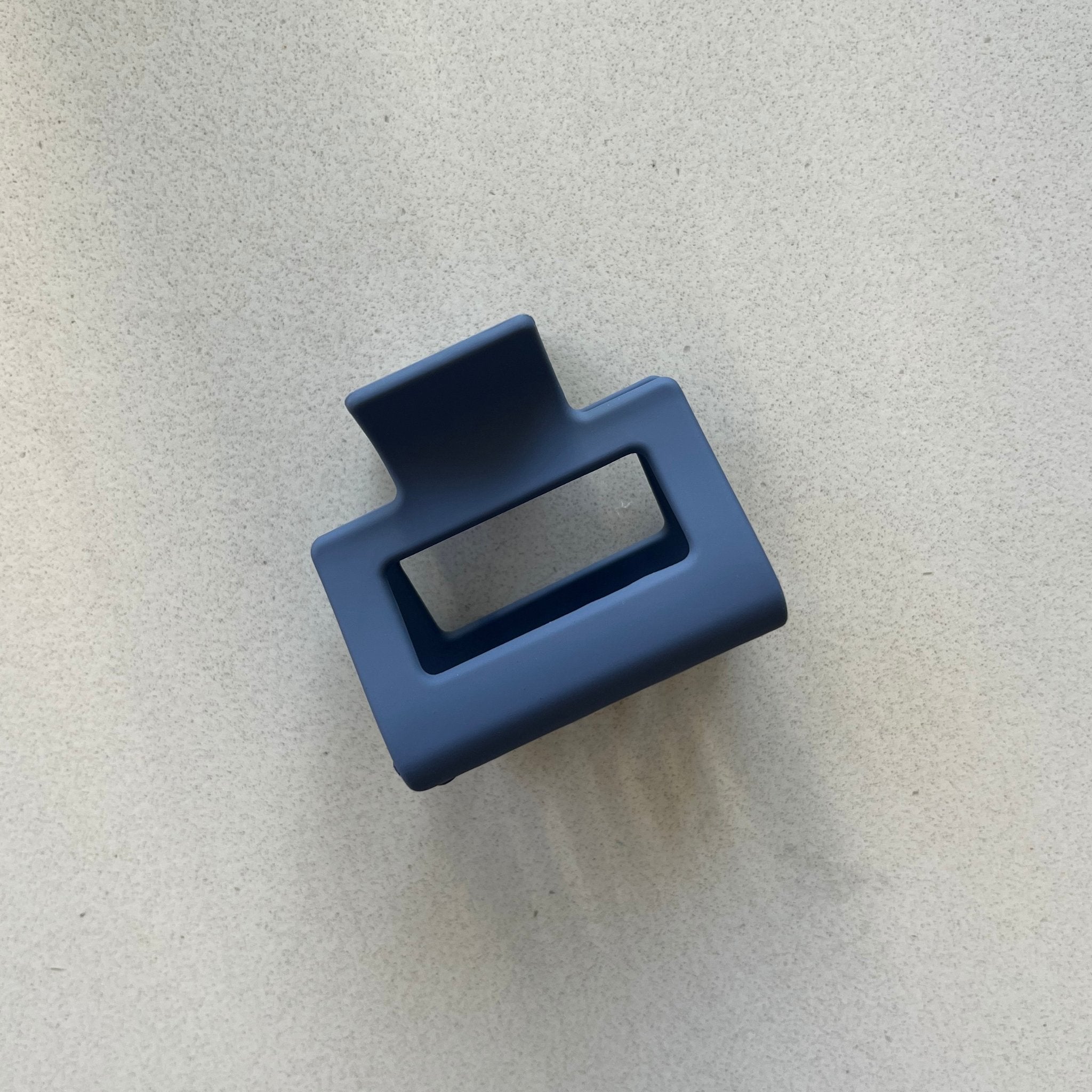Concept C. Pince Carrée Mate Bleu - 6 cm - Concept C. Shop