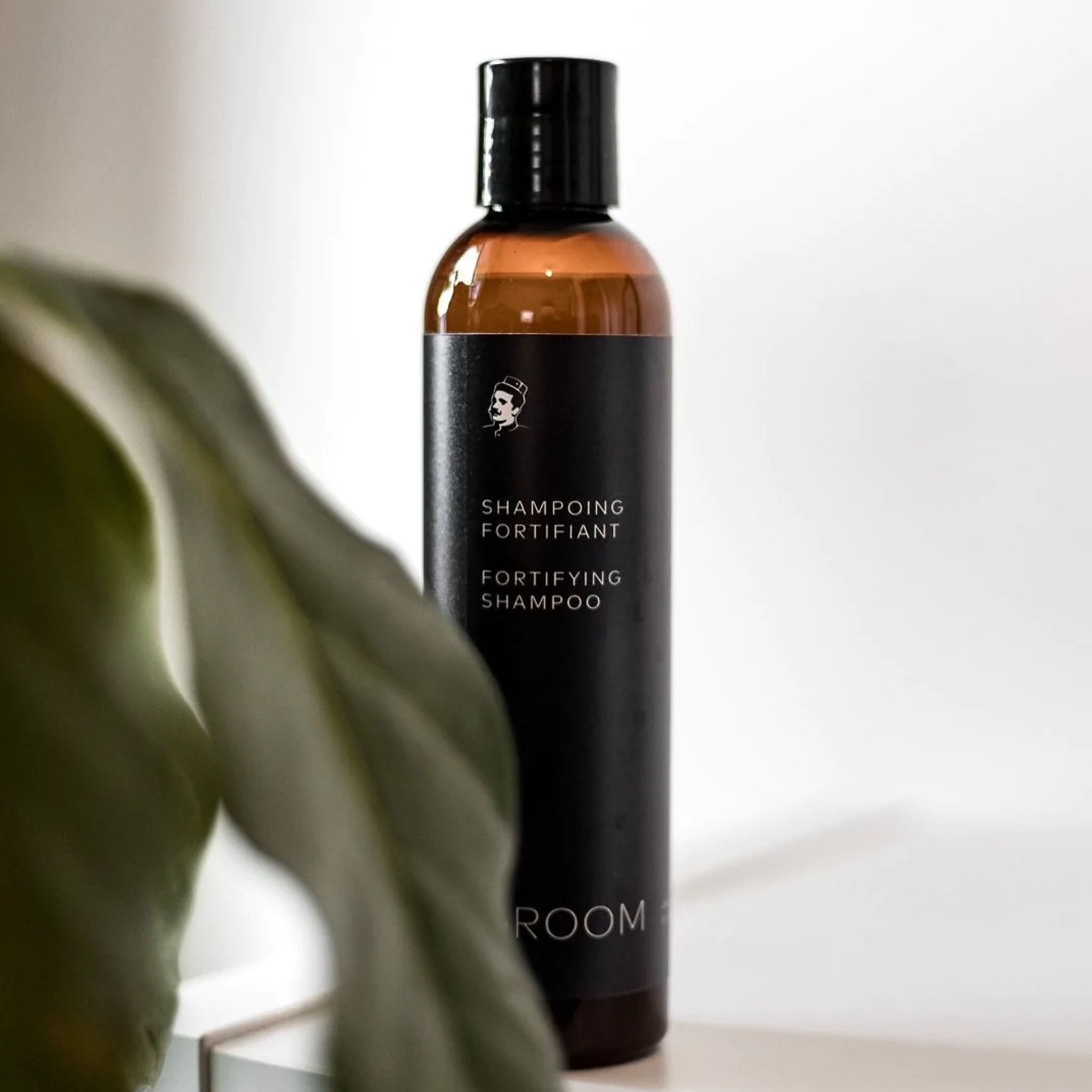 Groom. Shampoing Fortifiant - 475 ml - Concept C. Shop