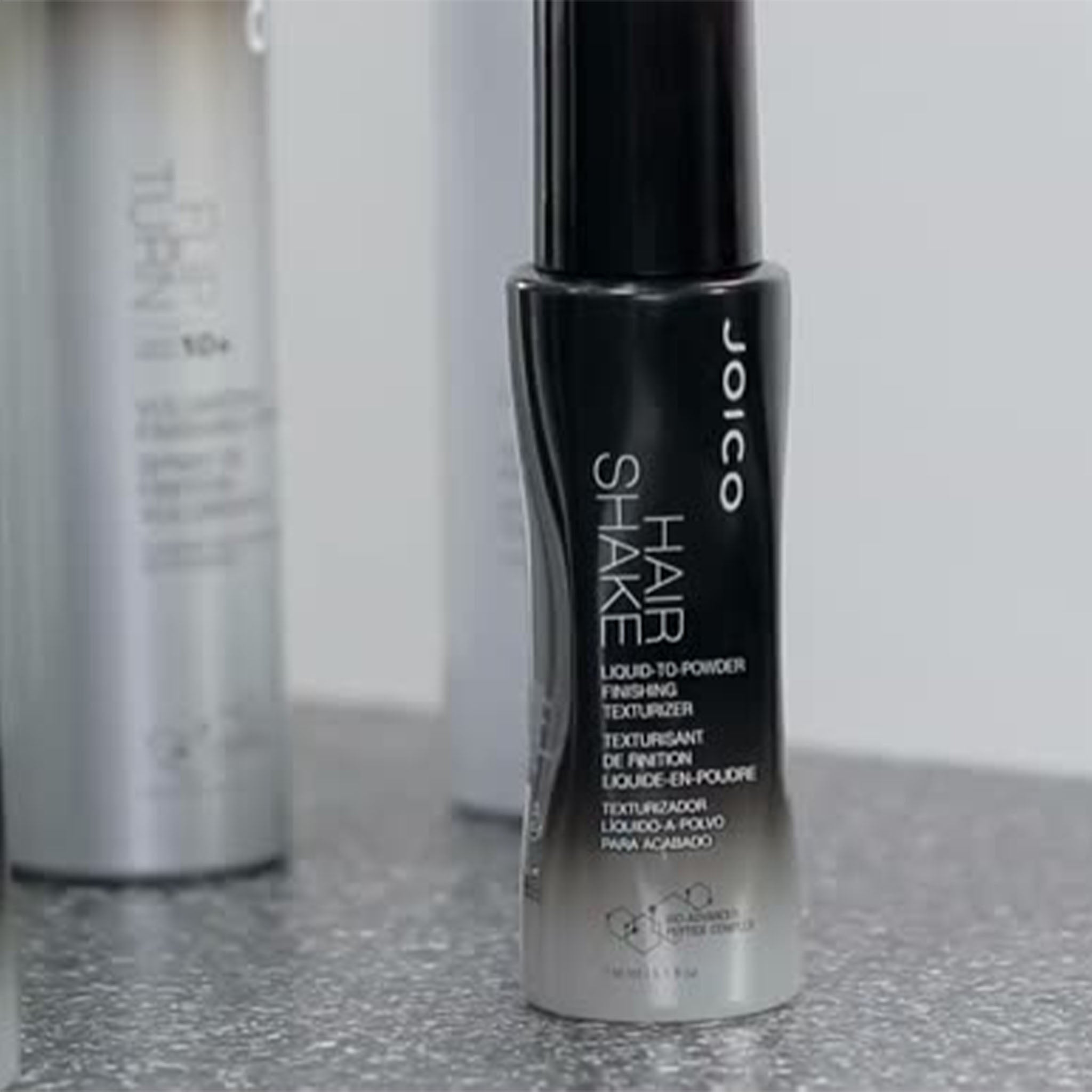 Joico. Spray Texturisant Liquide en Poudre Hair Shake - 150 ml - Concept C. Shop