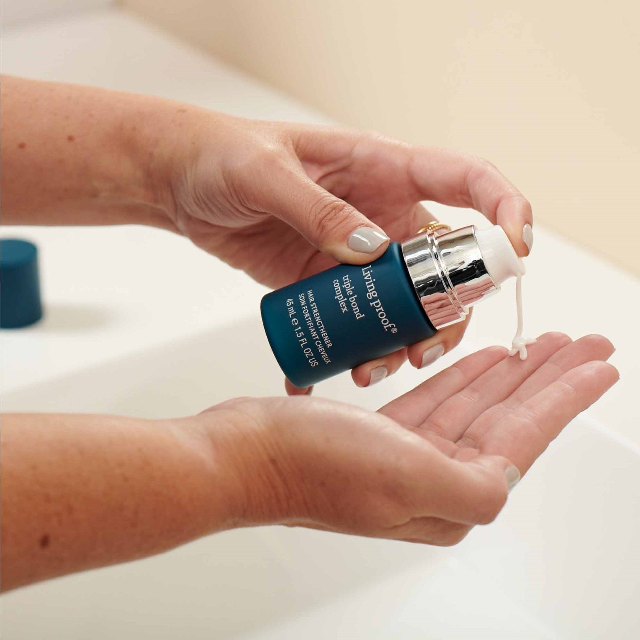 Living Proof. Soin fortifiant Triple Bond Complex - 45 ml
