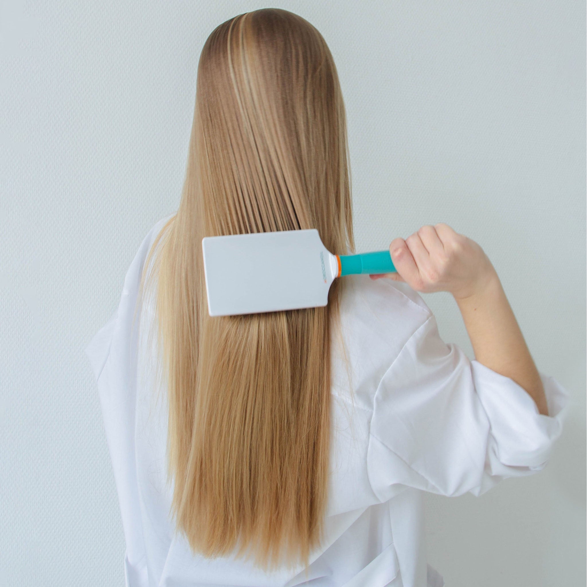 Moroccanoil. Brosse Plate en Céramique - Concept C. Shop