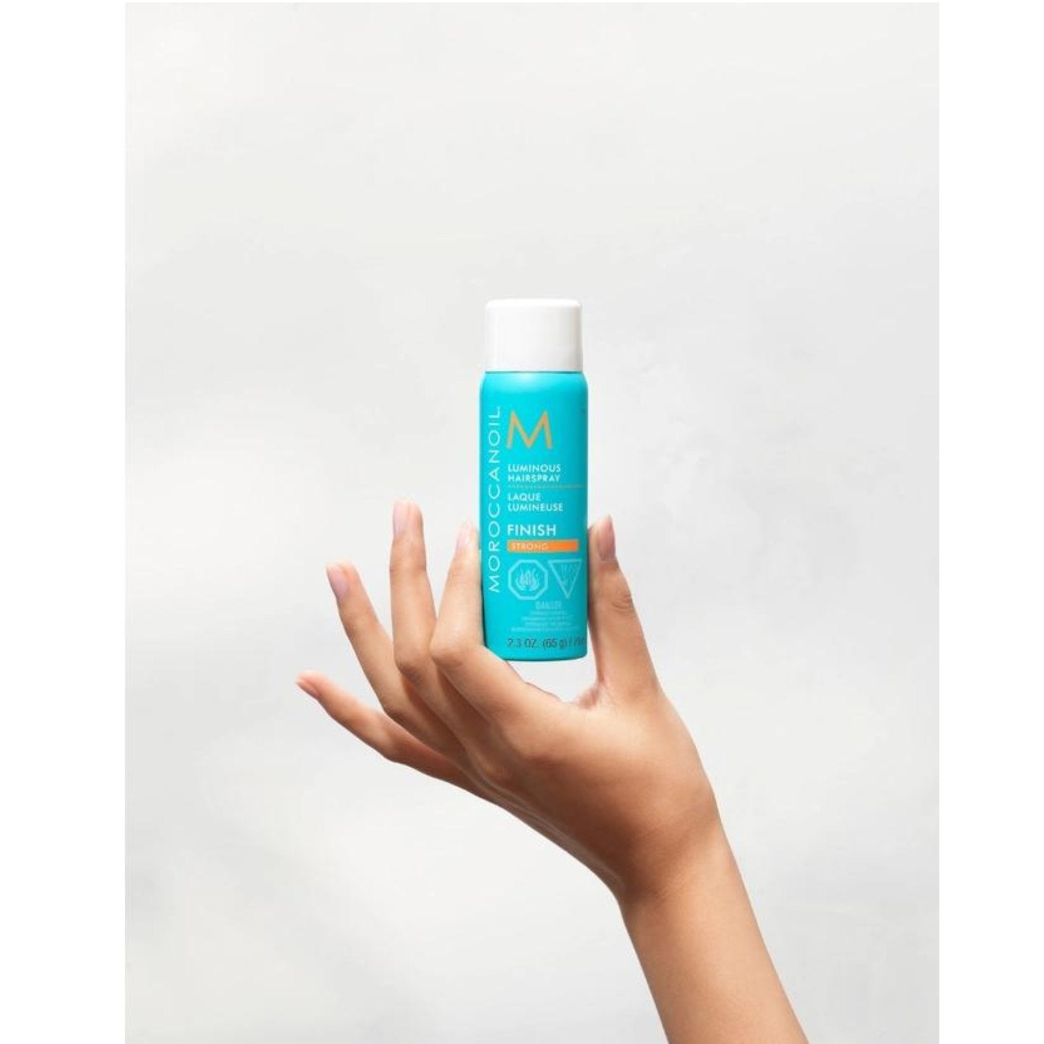 Moroccanoil. Laque Lumineuse Tenue Forte Finish - 75 ml - Concept C. Shop