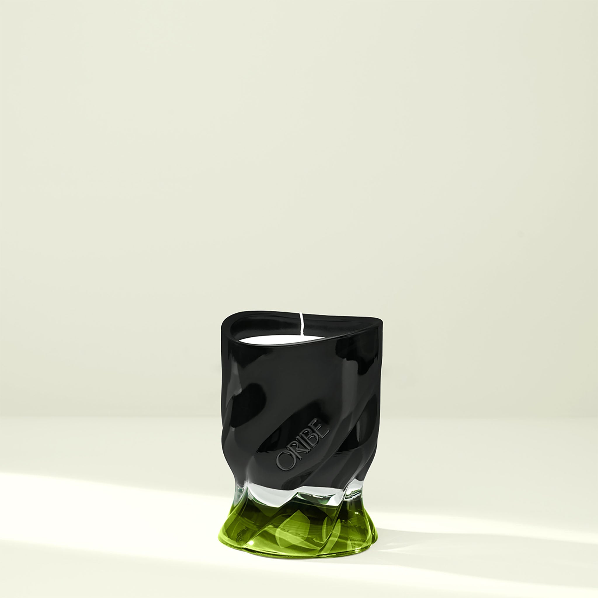 Oribe. Chandelle Parfumée Desertland - Concept C. Shop