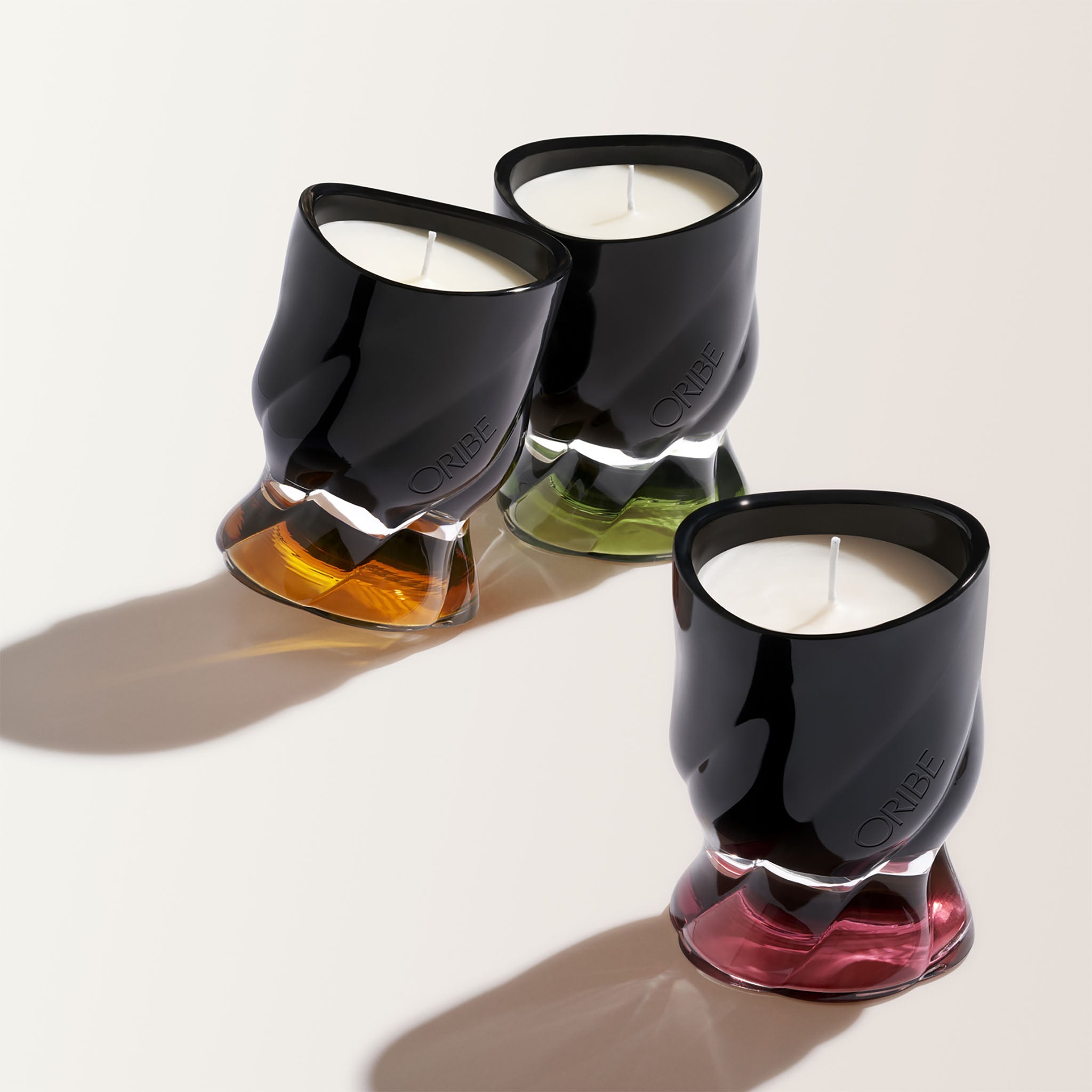 Oribe. Chandelle Parfumée Desertland - Concept C. Shop