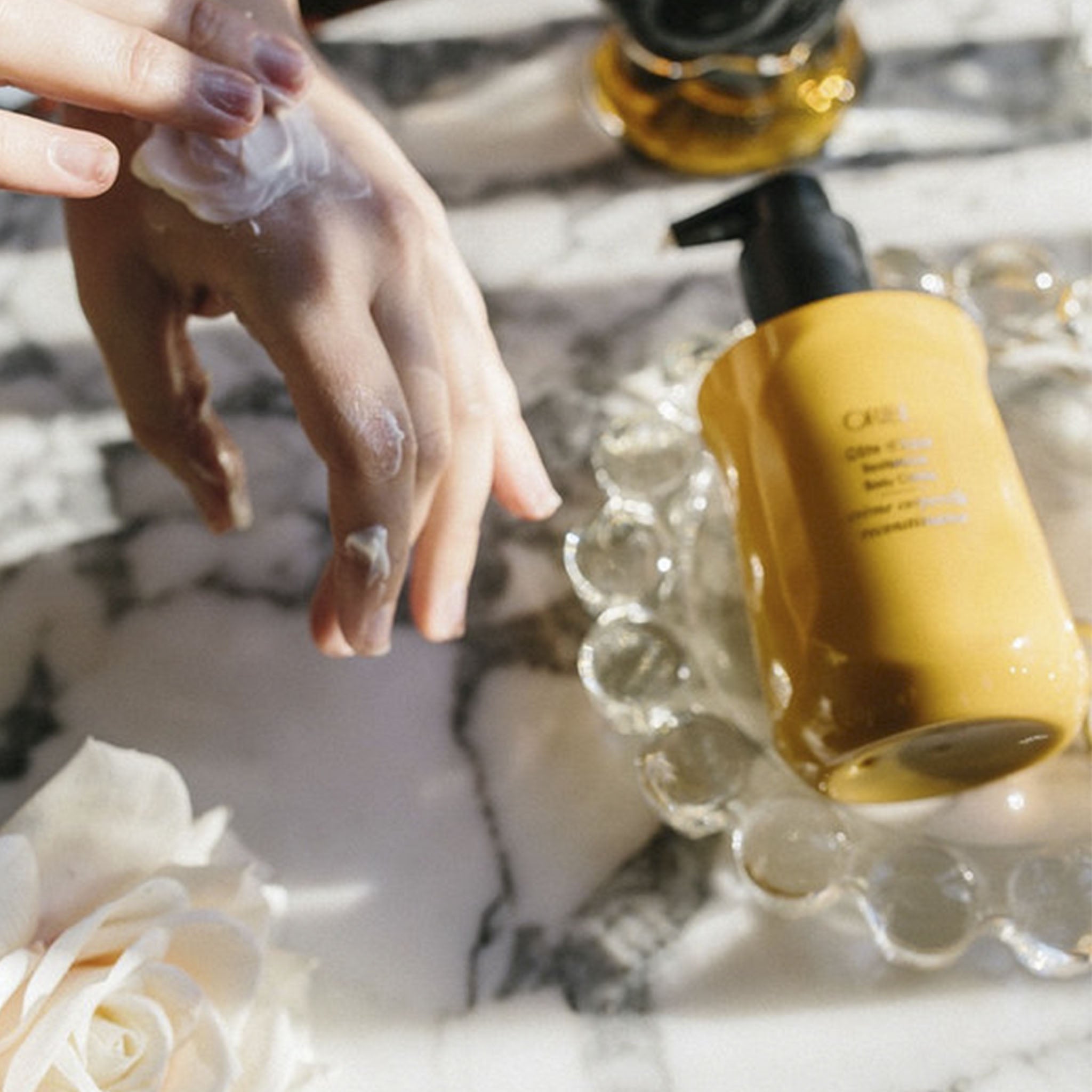 Oribe. Crème Corporelle Reconstituante Côte D'Azur - 300 ml - Concept C. Shop