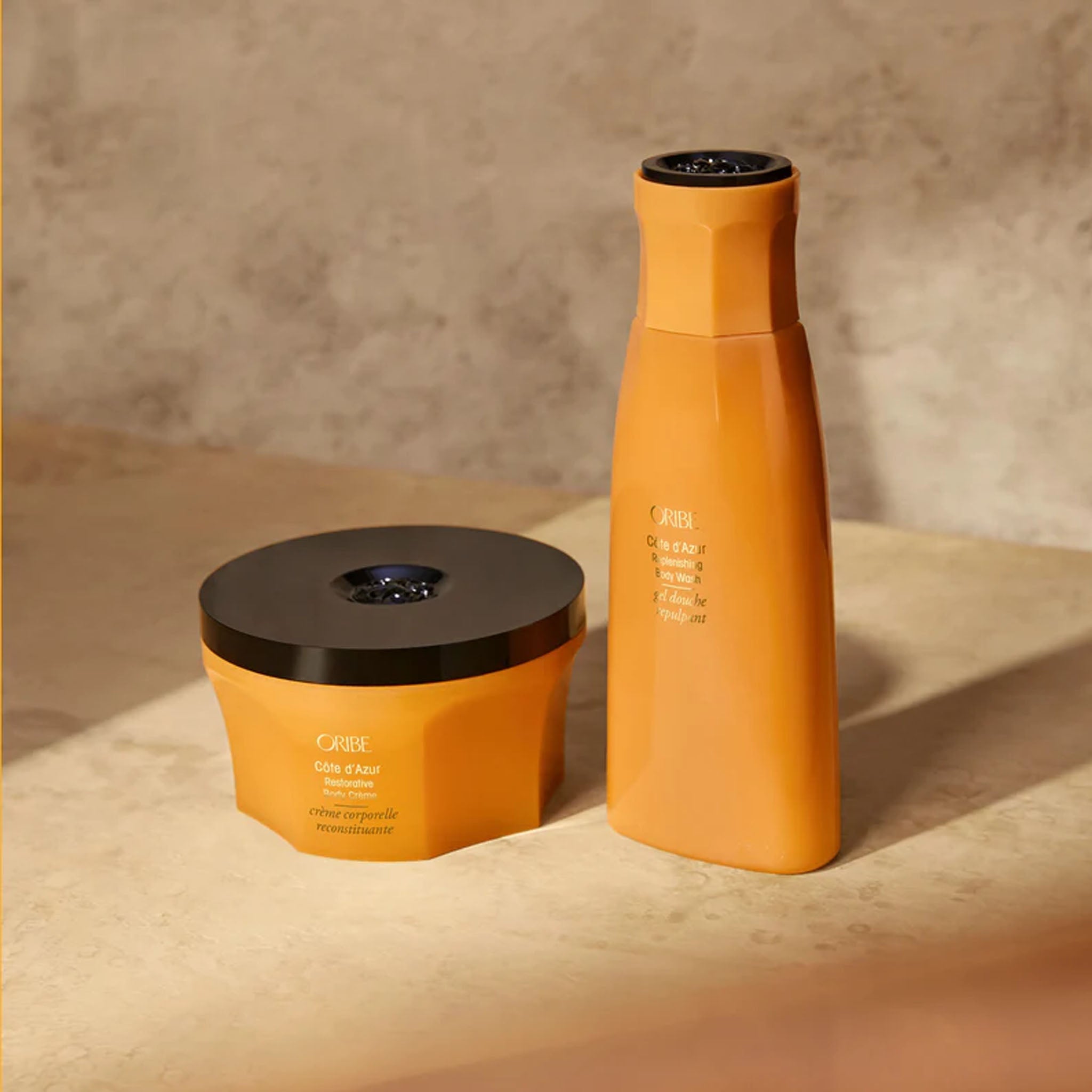 Oribe. Gel Douche Repulpant Côte d'Azur - 250 ml - Concept C. Shop
