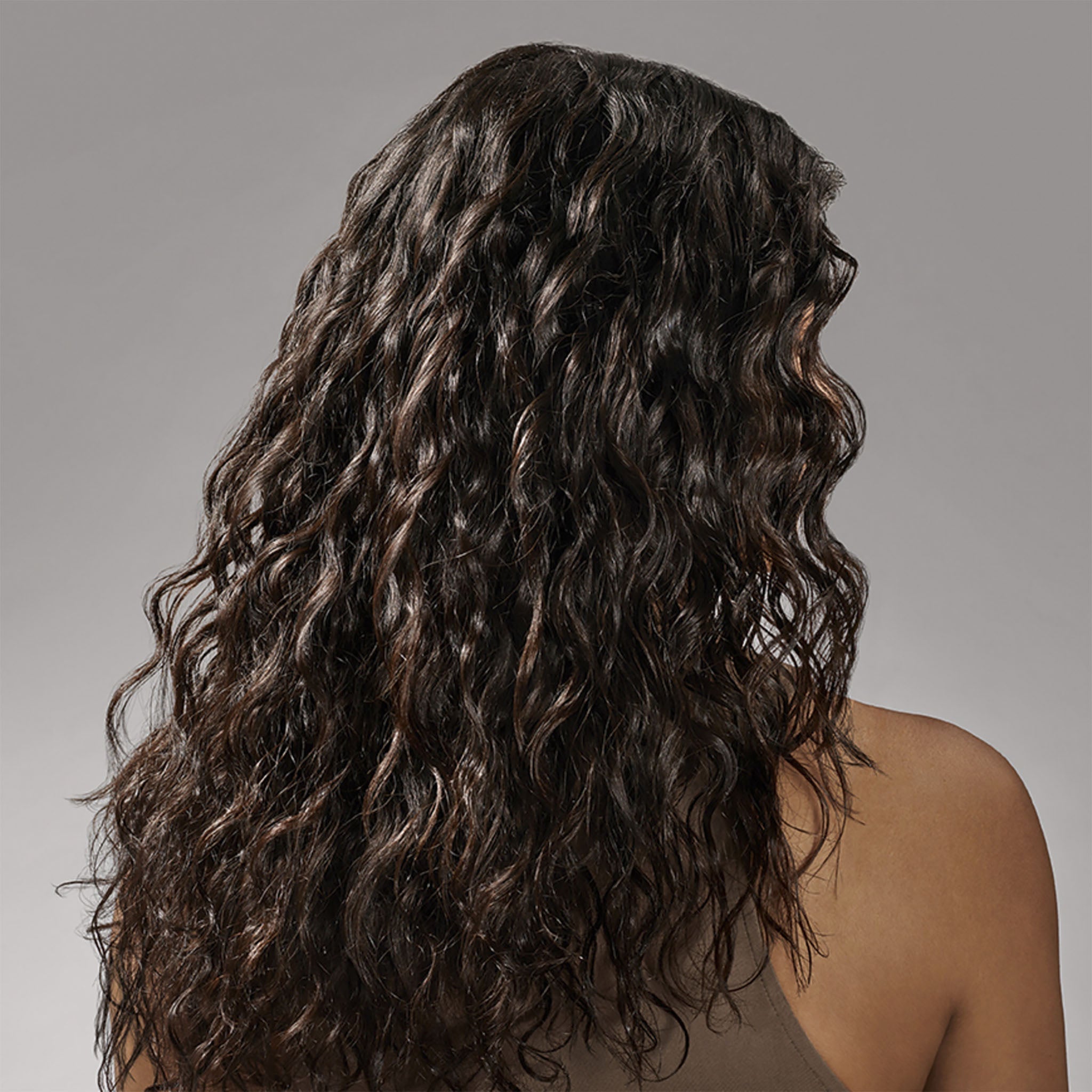 Oribe. Gloss à Boucles Hydratation et Tenue - 175 ml - Concept C. Shop