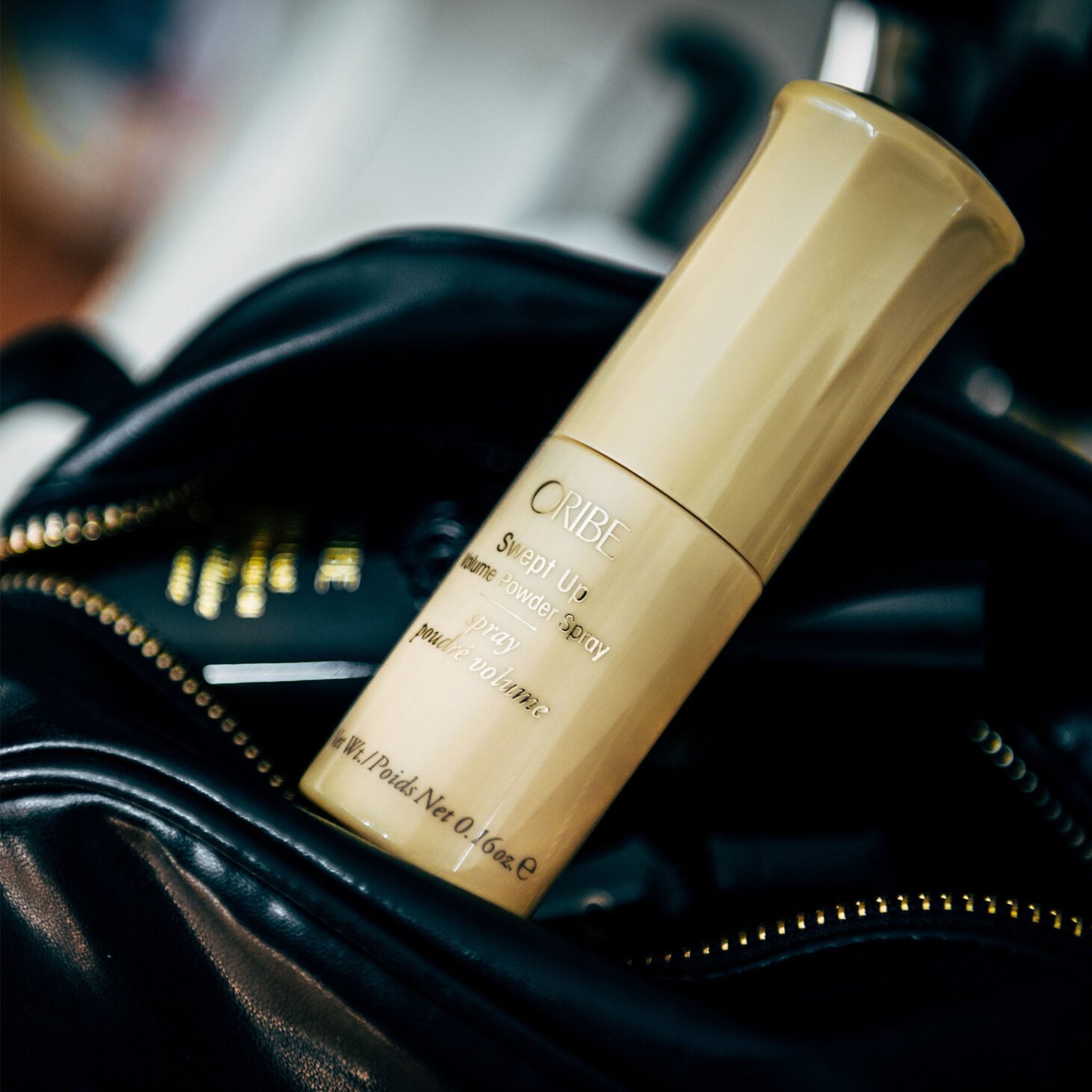 Oribe. Spray Poudré Volume Swept Up - 6 g - Concept C. Shop