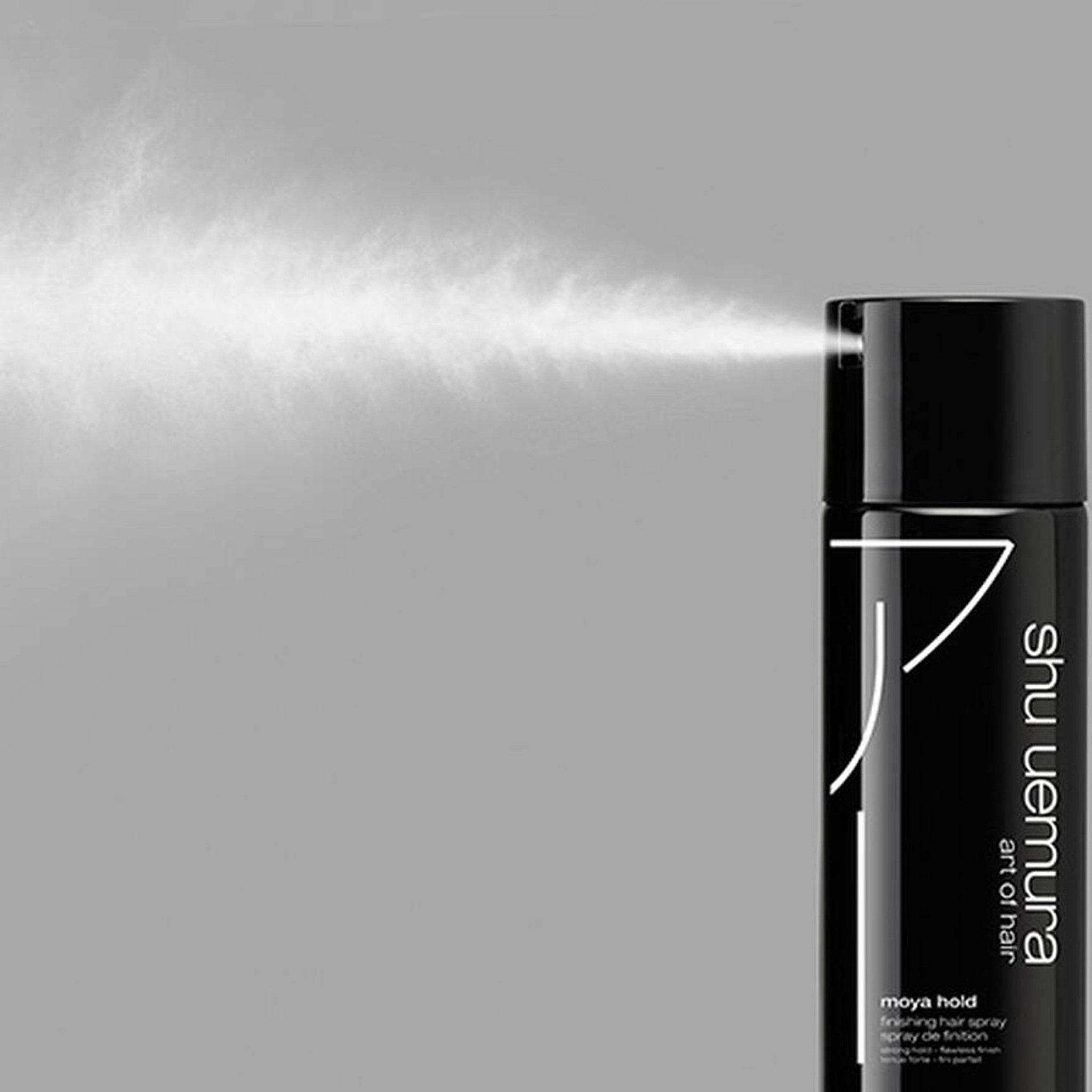 Shu Uemura. Fixatif de Finition Tenue Forte Moya Hold - 300 ml - Concept C. Shop