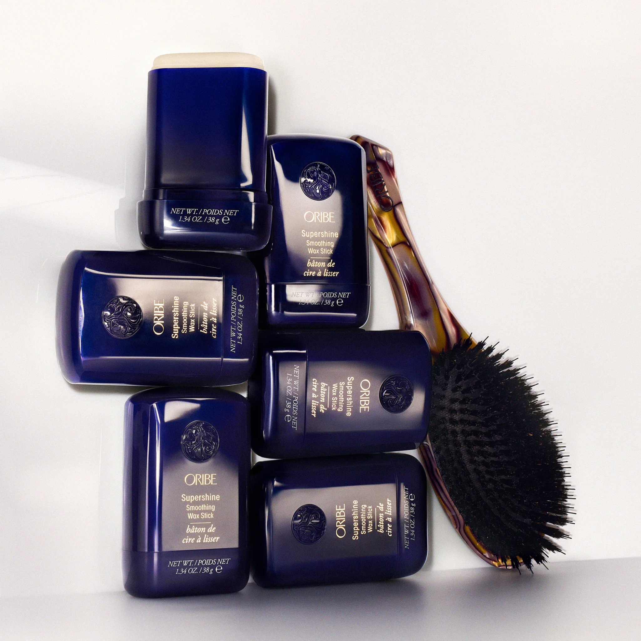 Oribe. Bâton De Cire à Lisser Pour Cheveux Supershine - 38 g