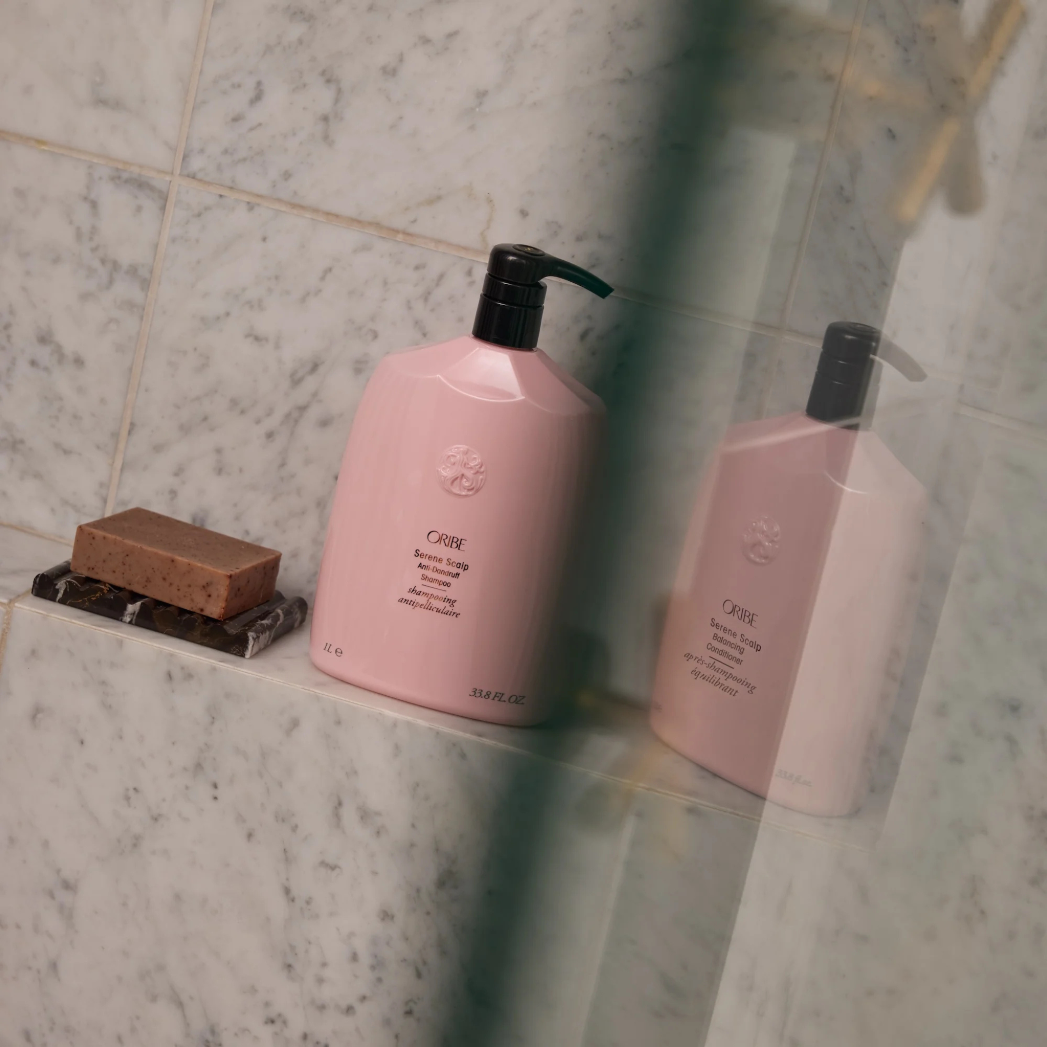 Oribe. Serene Scalp Balancing Shampoo - 1000 ml