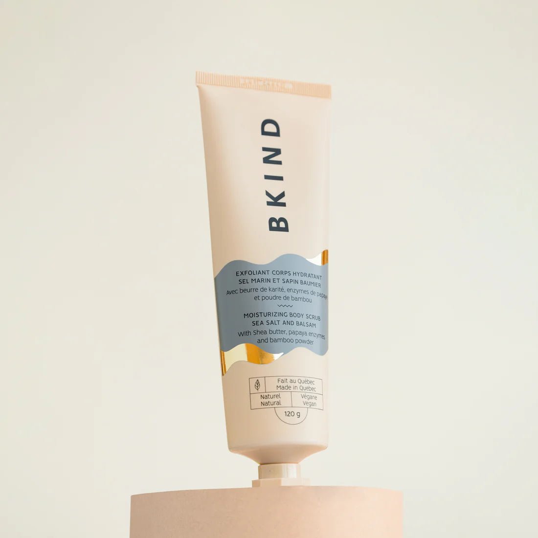 BKIND. Exfoliant Corporel Hydratant Sel Marin Et Sapin Beaumier - 120 g - Concept C. Shop