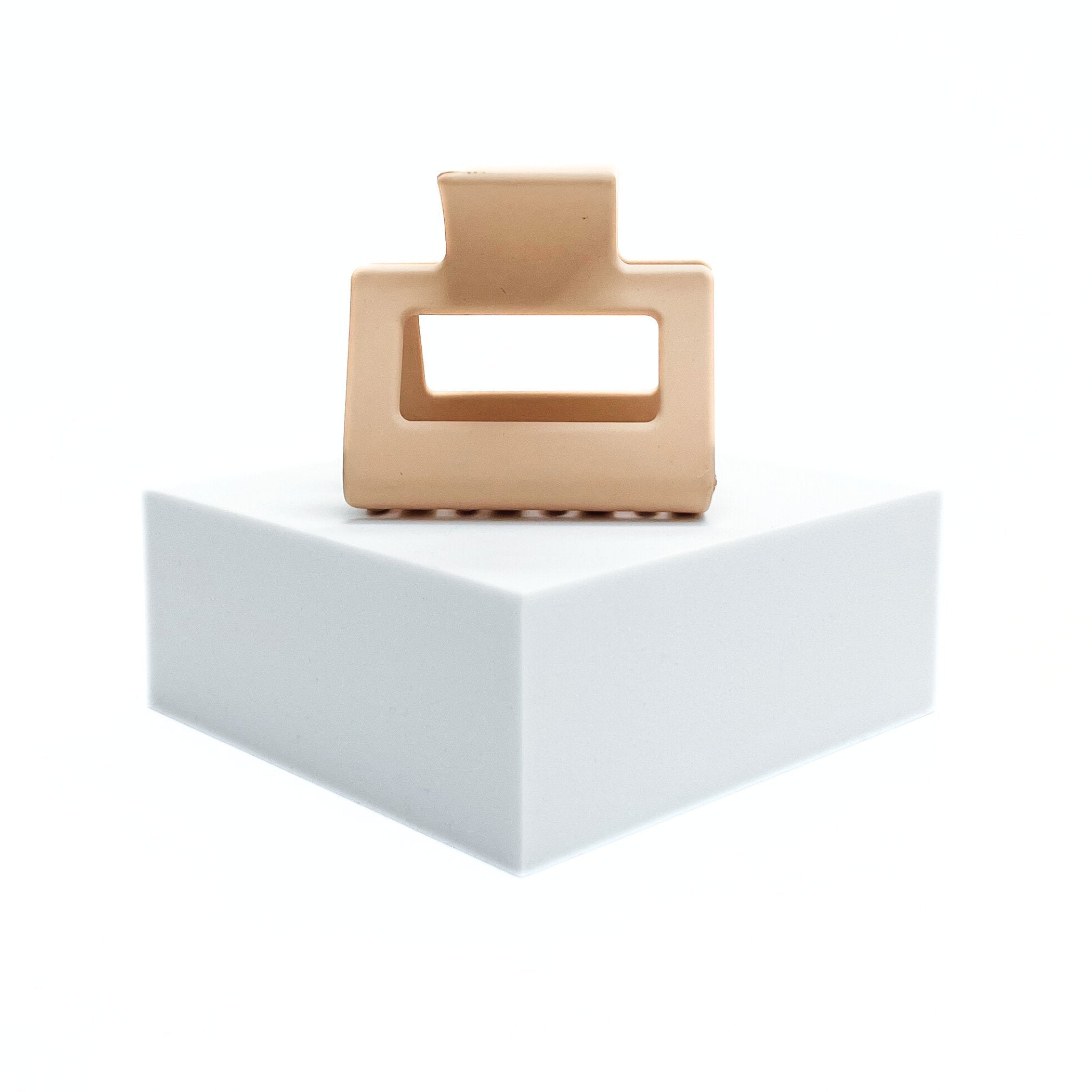 Concept C. Pince Carrée Mate Beige - 6 cm - Concept C. Shop