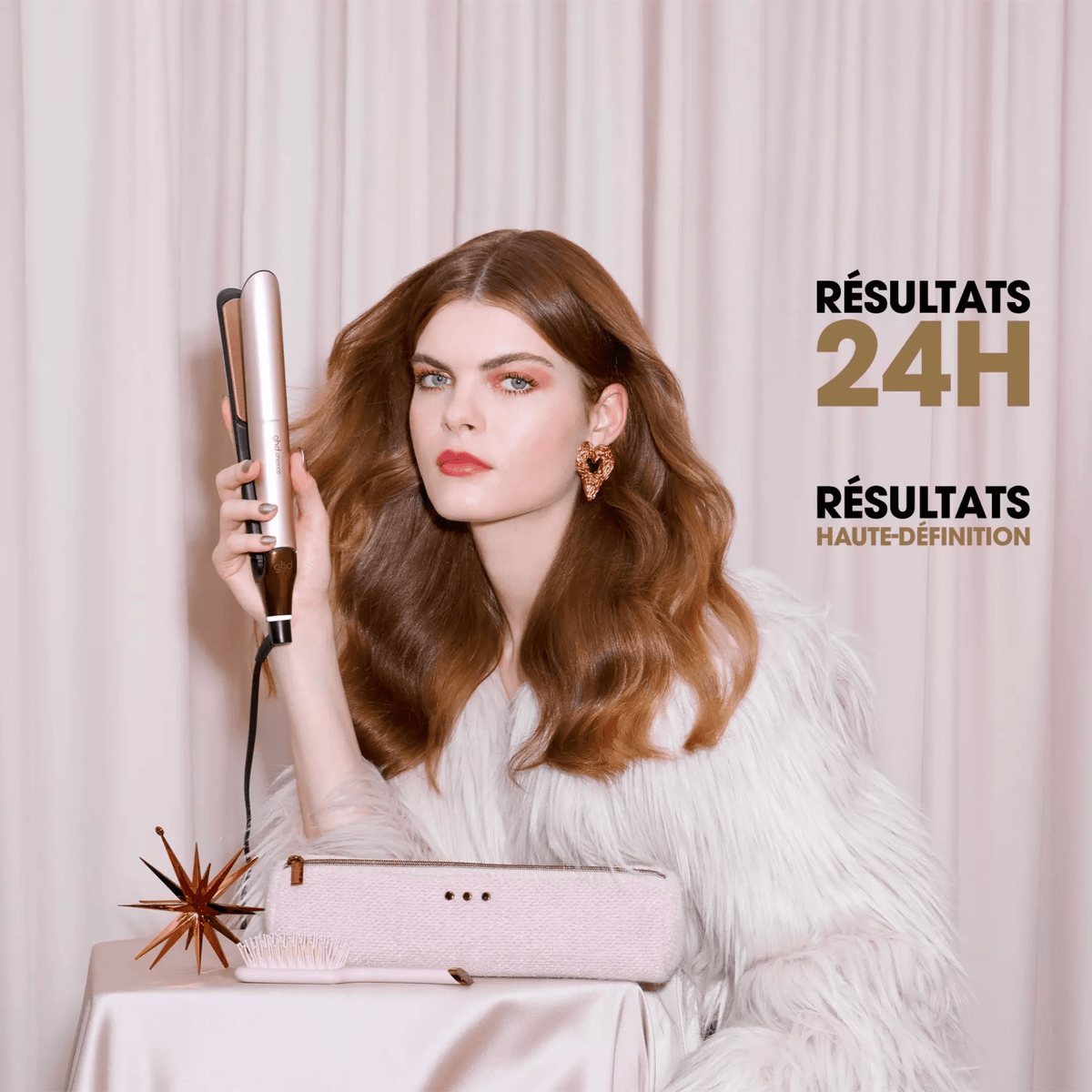 GHD. Coffret Des Fêtes Fer Plat Chronos - Cashmere - Concept C. Shop
