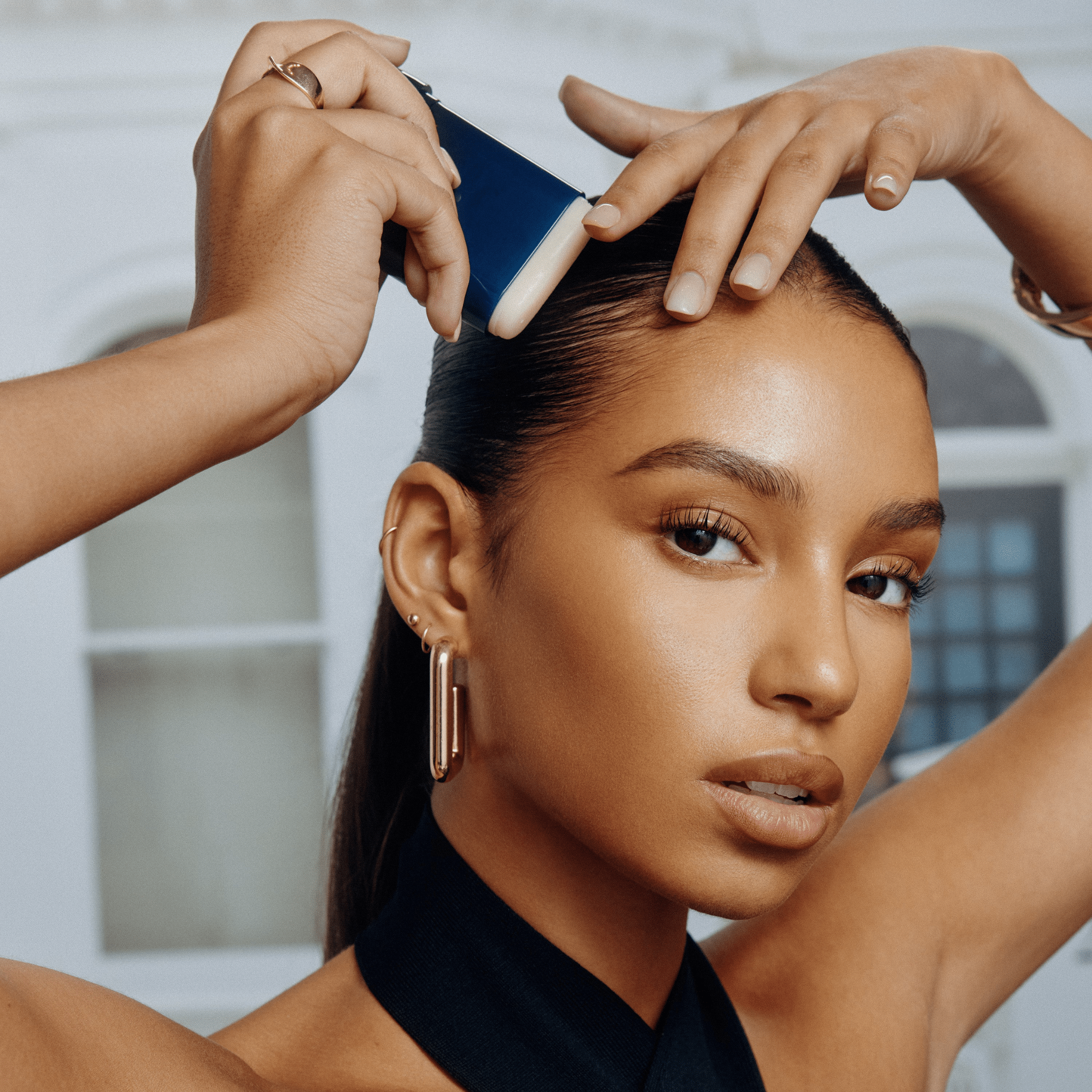 Oribe. Bâton De Cire à Lisser Pour Cheveux Supershine - 38 g - Concept C. Shop