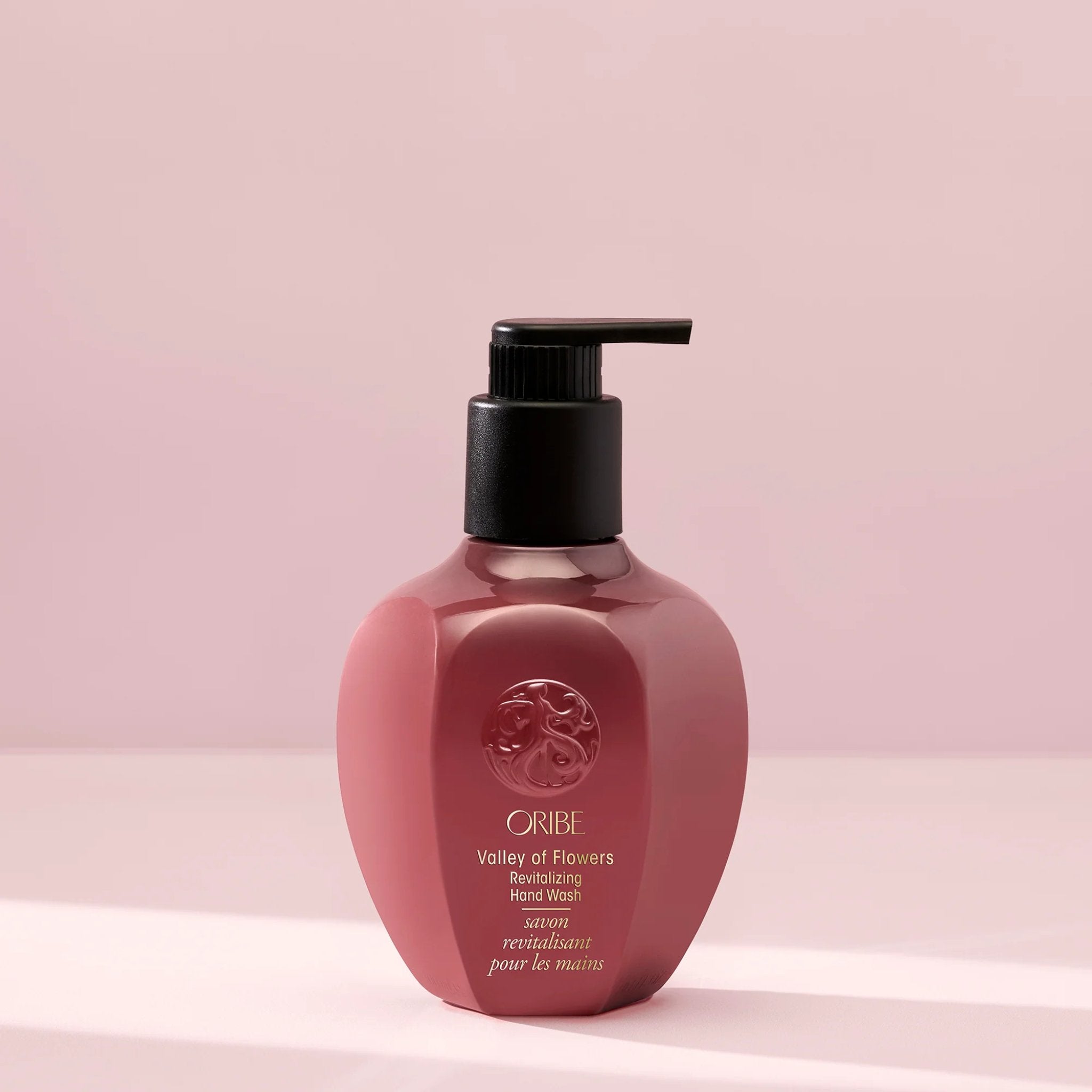 Oribe. Savon Revitalisant pour les Mains Valley Of Flowers - 300 ml - Concept C. Shop