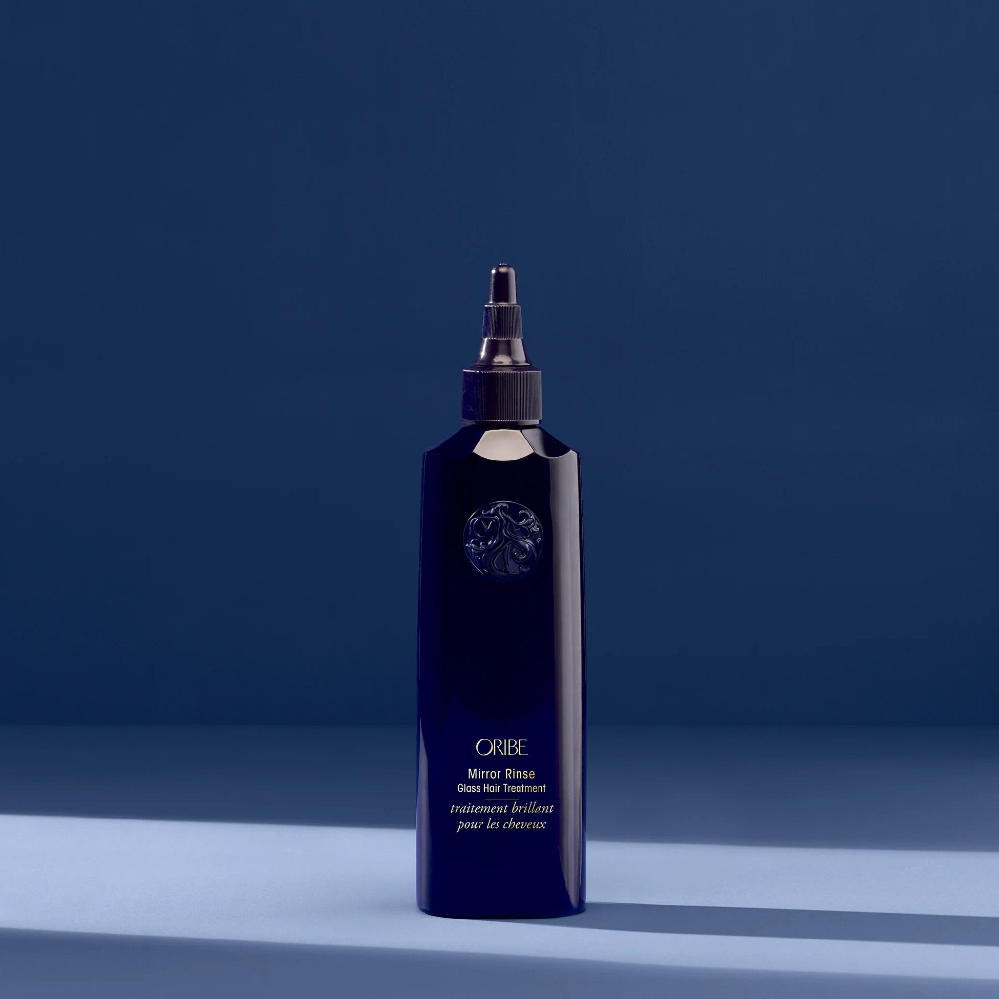 Oribe. Traitement Brillant pour les Cheveux Mirror Rinse - 175 ml - Concept C. Shop