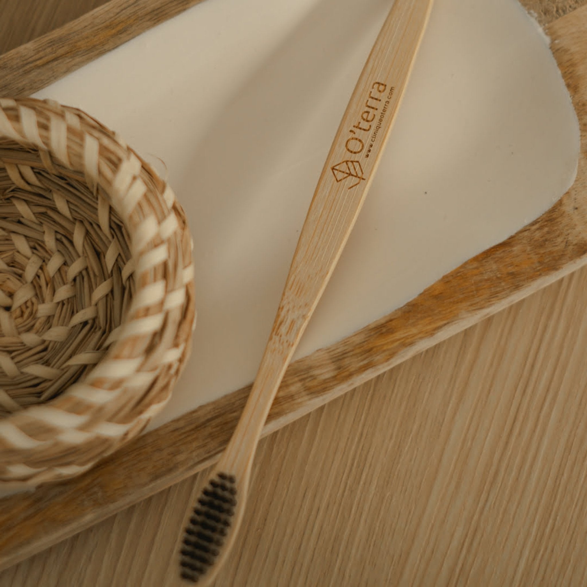 O'terra. Brosse a Dents en Bambou - Concept C. Shop