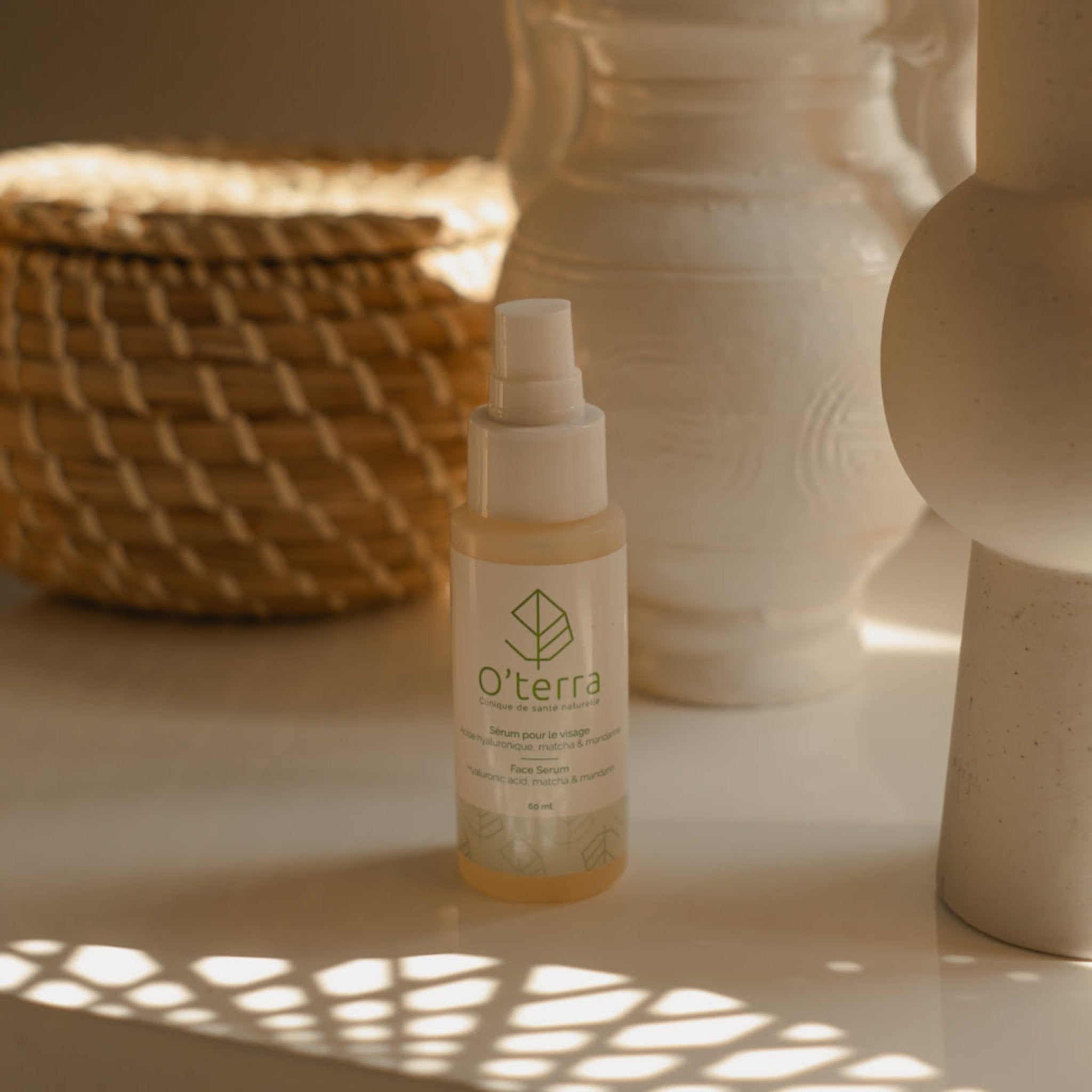 O'terra. Sérum pour le Visage Acide Hyaluronique Matcha & Mandarine - 60 ml - Concept C. Shop