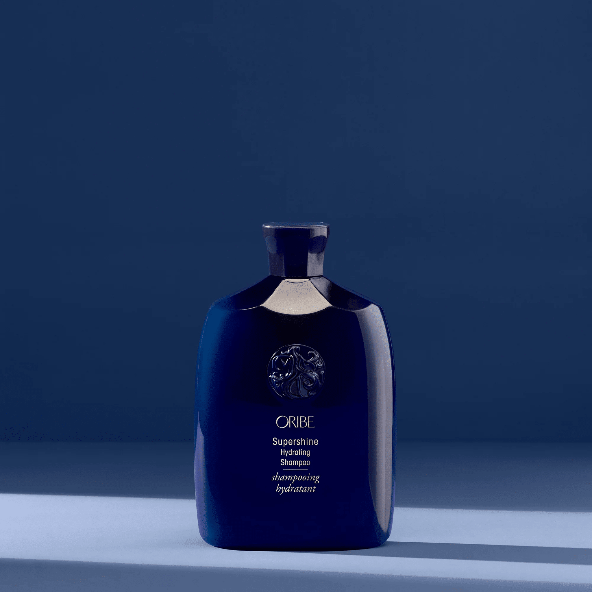 Prime avec Achat - Oribe. Trousse Éclat Supershine - Shampoing, Crème et Traitement - Concept C. Shop