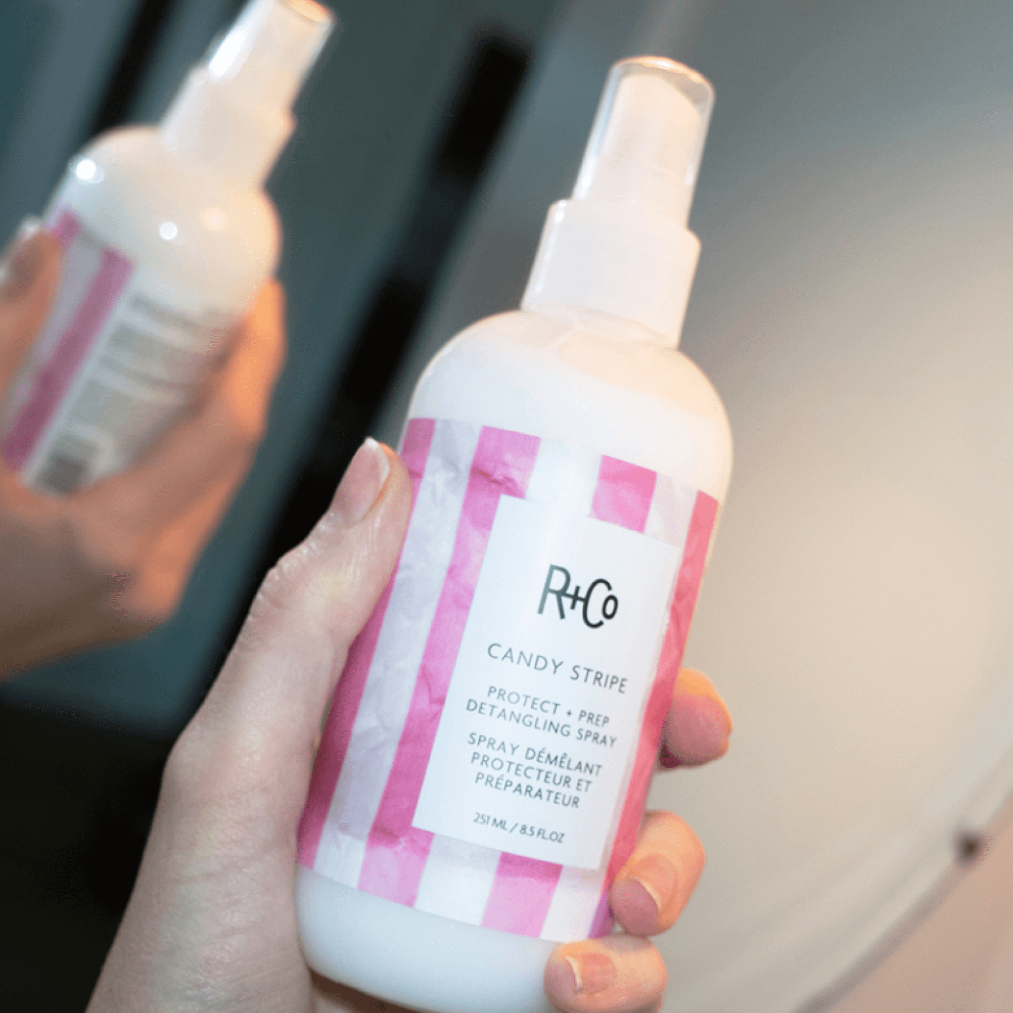 R+Co. Spray Démêlant Protecteur Candy Stripe - 251 ml - Concept C. Shop