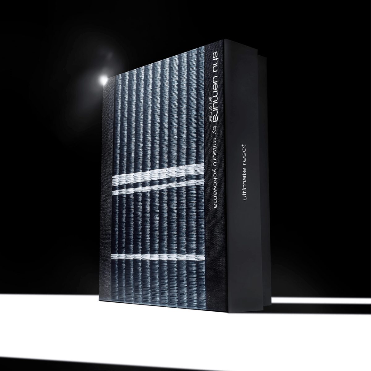 Shu Uemura. Coffret Des Fêtes - Ultimate Reset - Concept C. Shop