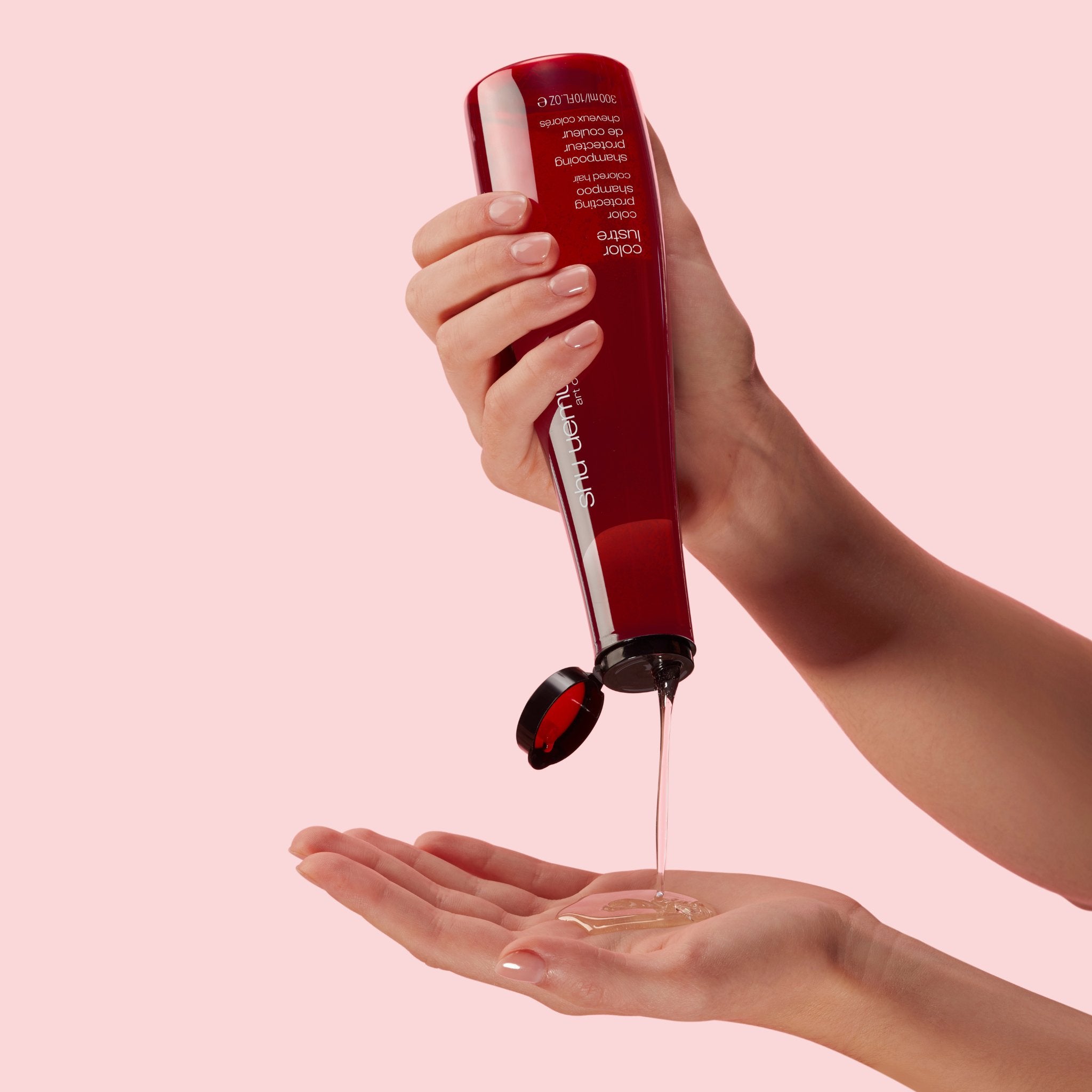 Shu Uemura. Shampoing Protecteur de Couleur Color Lustre - 300 ml (Nouveauté!) - Concept C. Shop