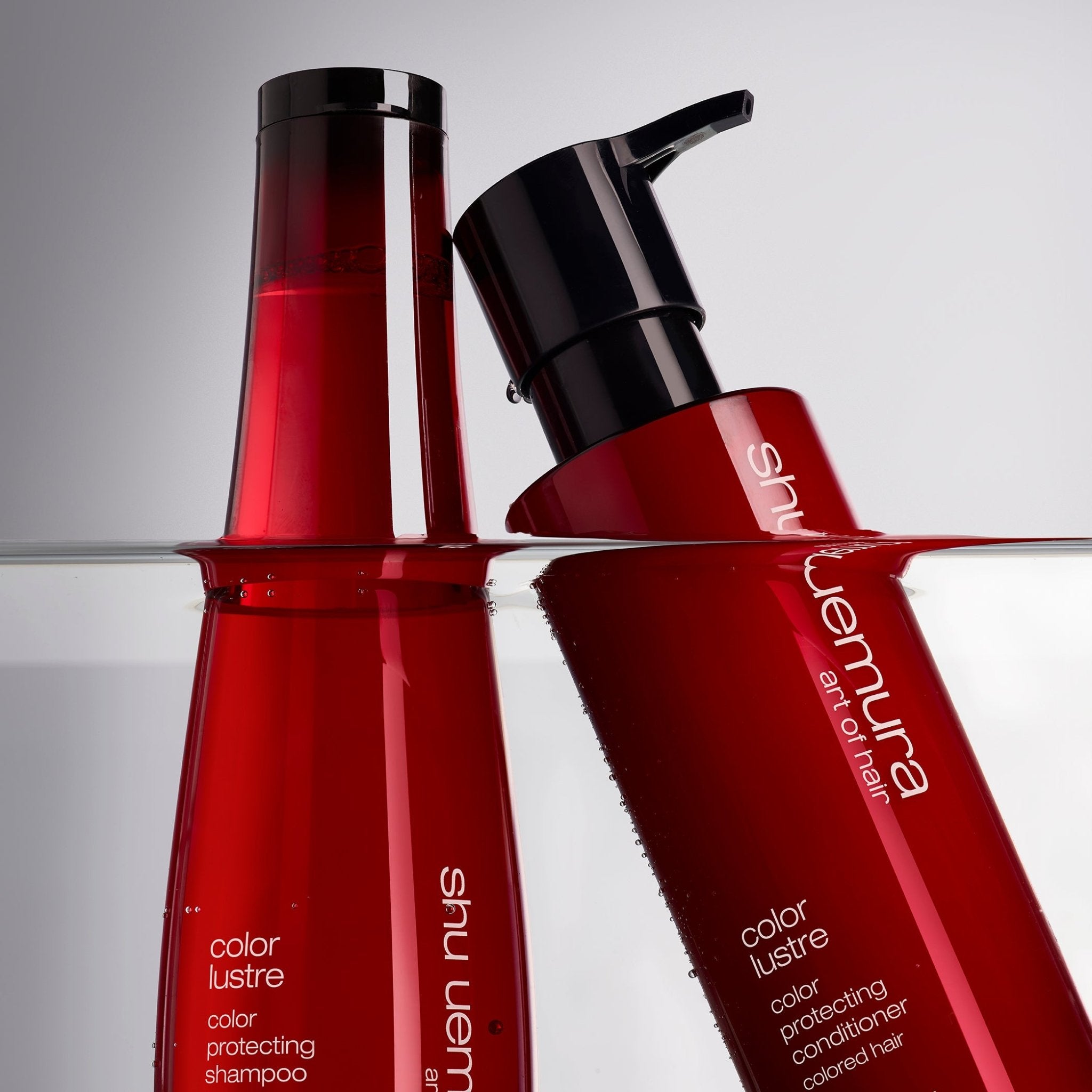 Shu Uemura. Shampoing Protecteur de Couleur Color Lustre - 300 ml (Nouveauté!) - Concept C. Shop