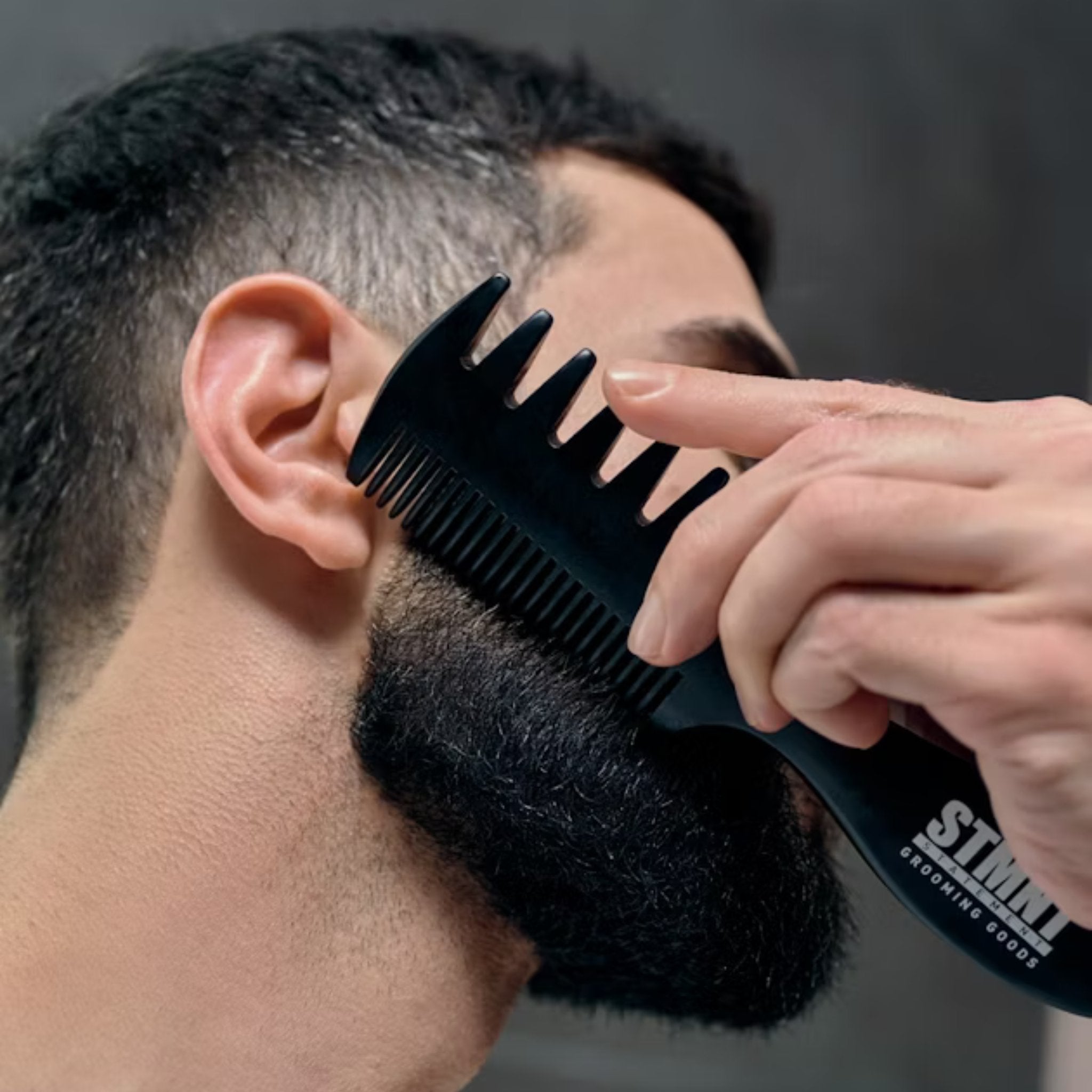 STMNT. Peigne Double Face Pour Barbe Et Cheveux - Noir - Concept C. Shop