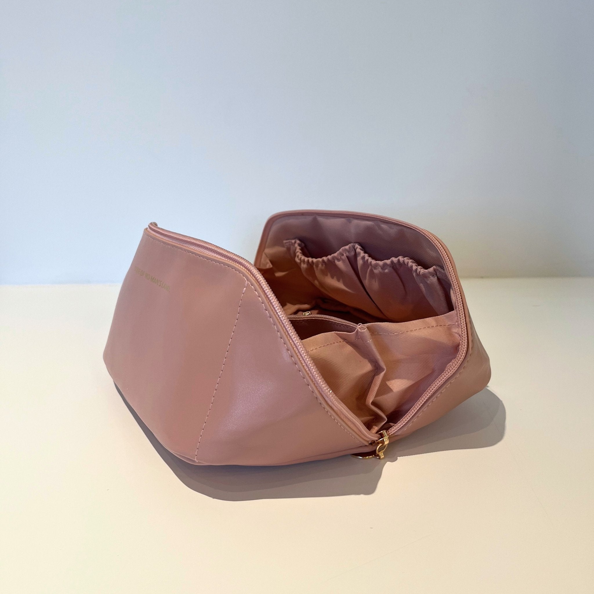 Concept C. Vegan Leather Cosmetic Bag Pink