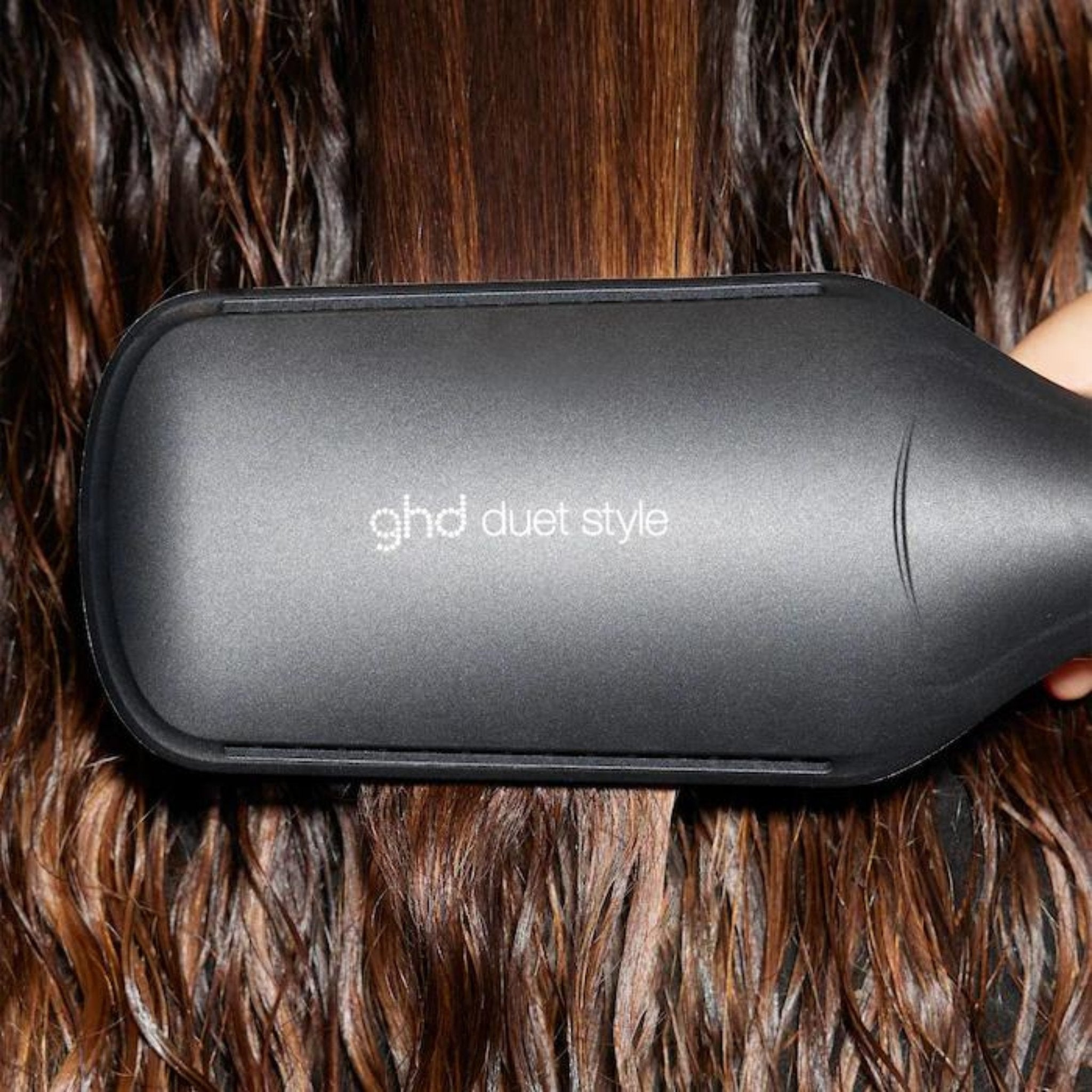 GHD. Duet Style 2 in 1 Hot Air Styler Black