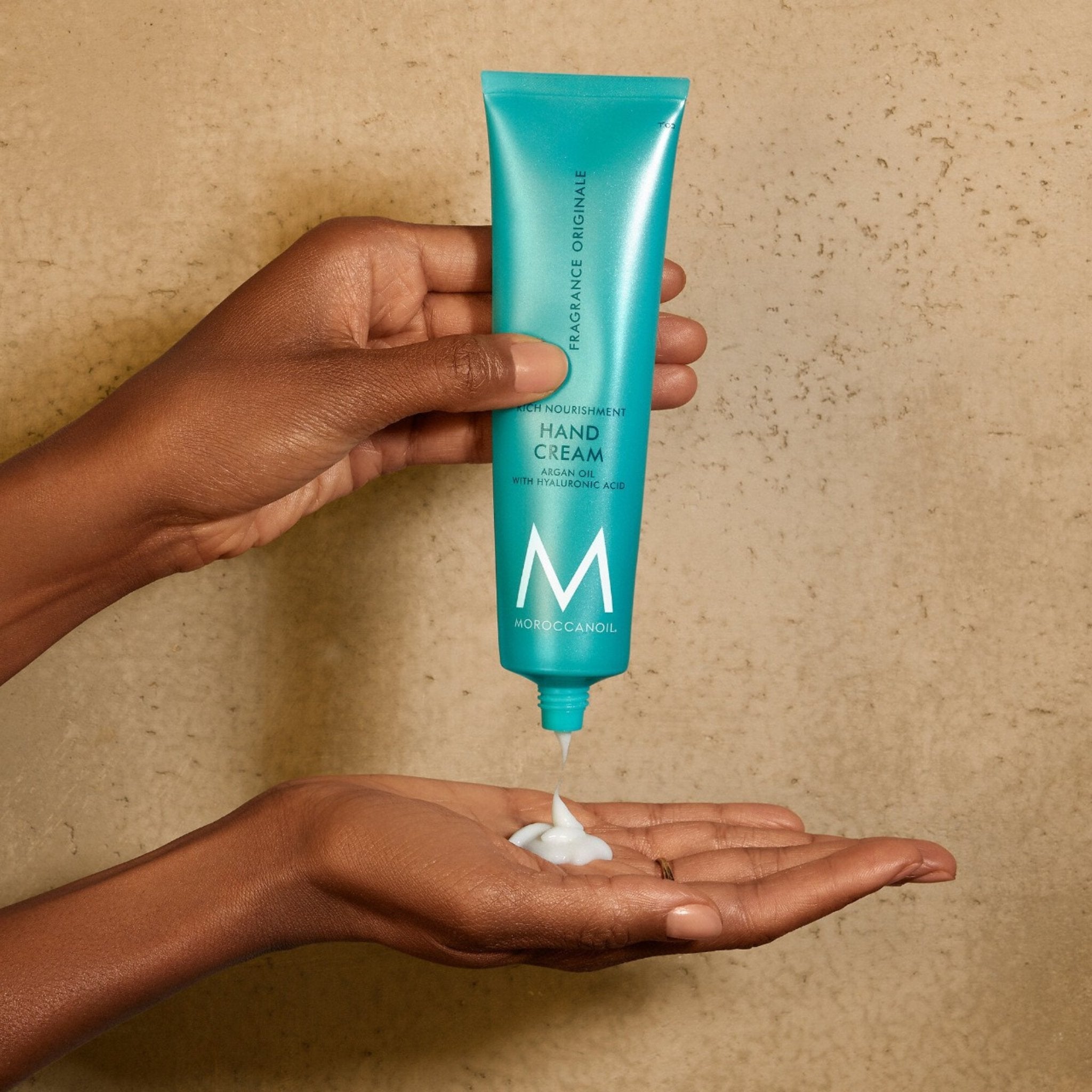 Moroccanoil. Crème pour les Mains Fragrance Originale - 100 ml - Concept C. Shop