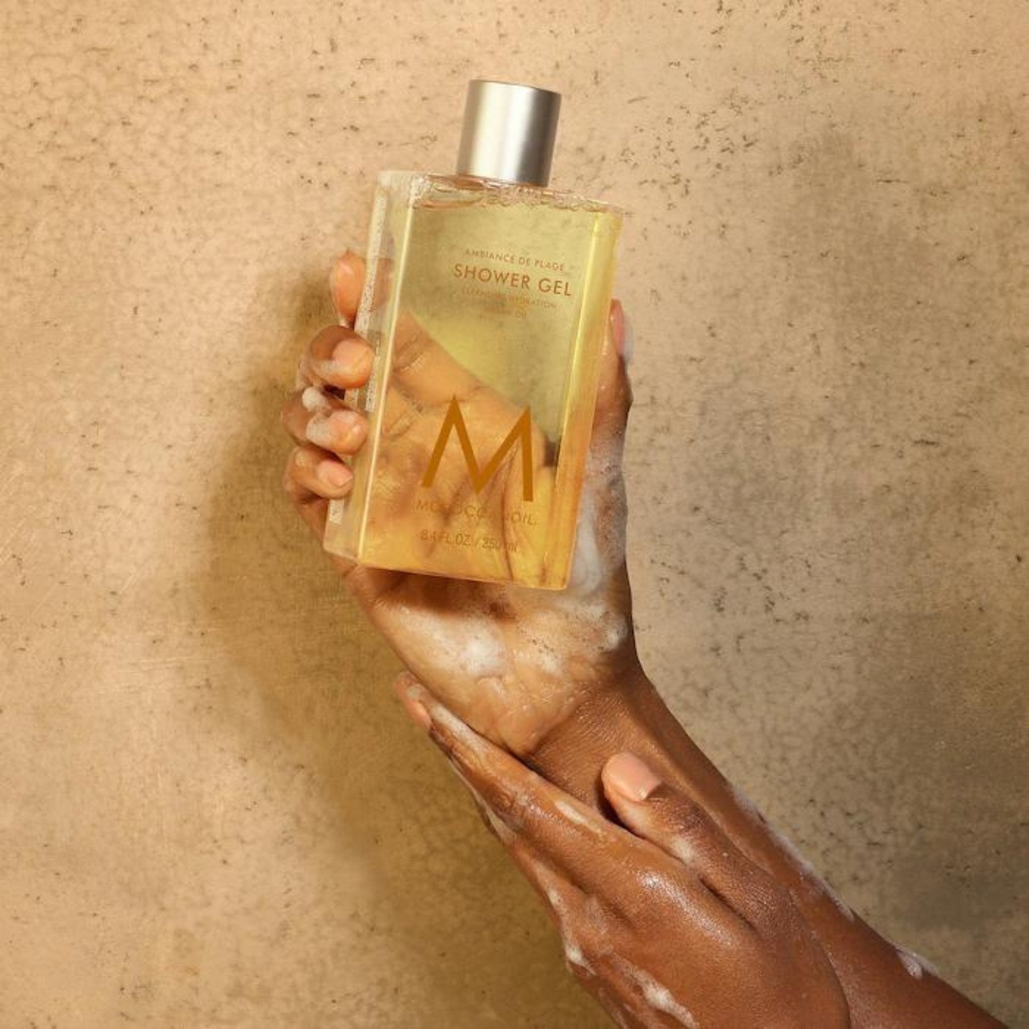 Moroccanoil. Gel Douche Fragrance Ambiance de Plage - 250 ml - Concept C. Shop
