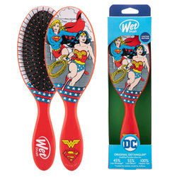 Wet brush. Super girl & Wonder Woman - Concept C. Shop